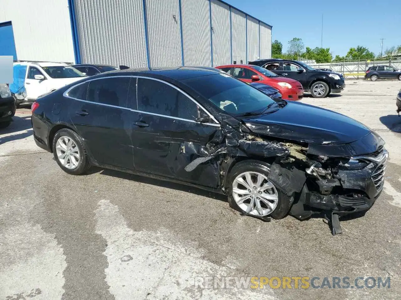 4 Фотография поврежденного автомобиля 1G1ZD5ST1LF132372 CHEVROLET MALIBU 2020