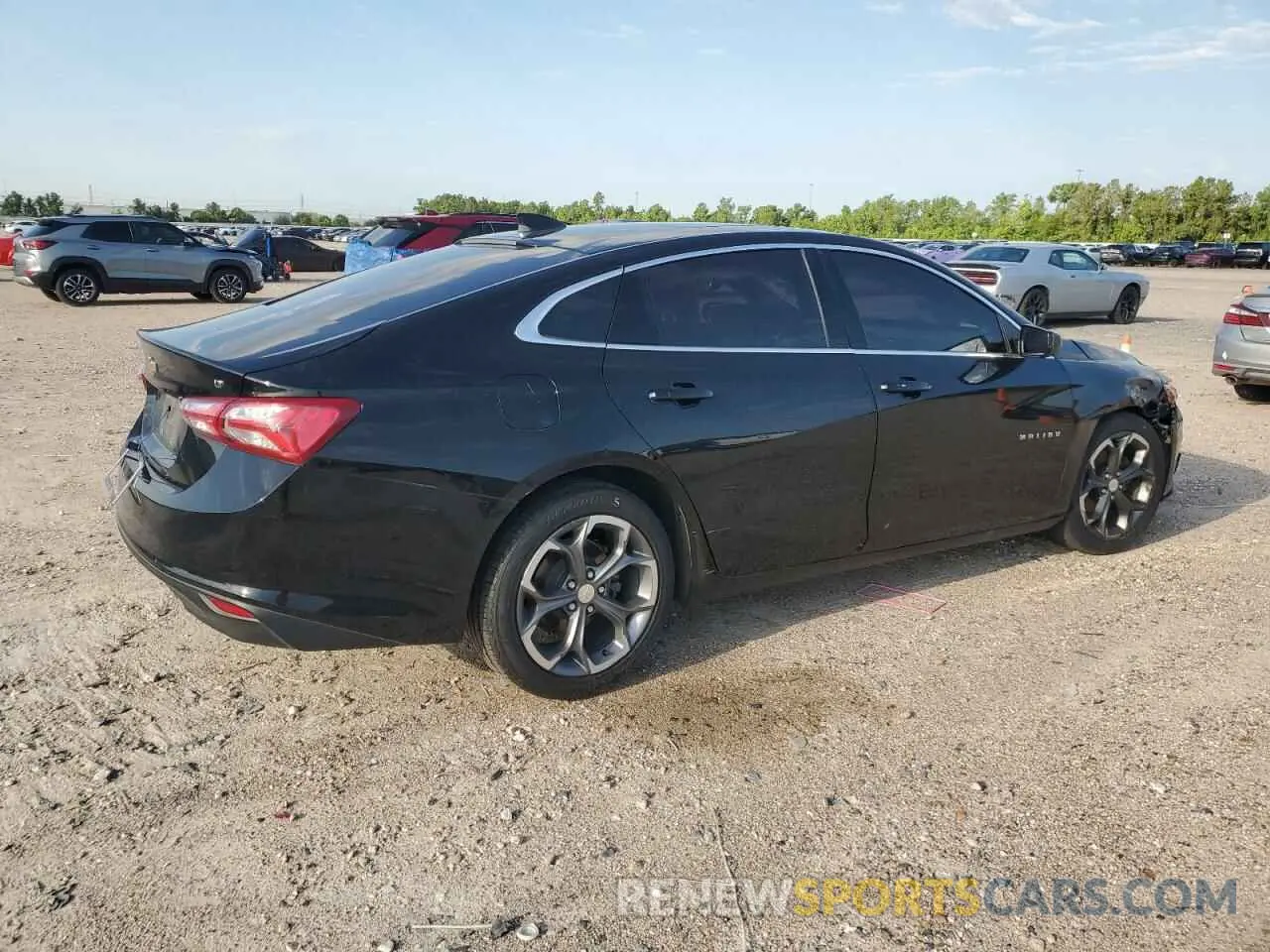 3 Фотография поврежденного автомобиля 1G1ZD5ST1LF157997 CHEVROLET MALIBU 2020
