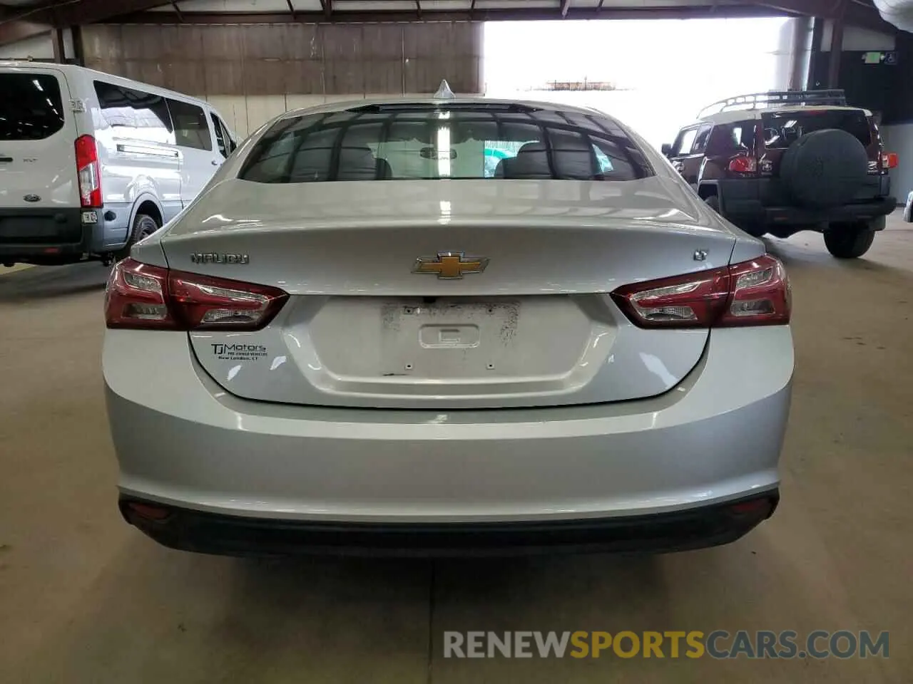 6 Photograph of a damaged car 1G1ZD5ST2LF039327 CHEVROLET MALIBU 2020