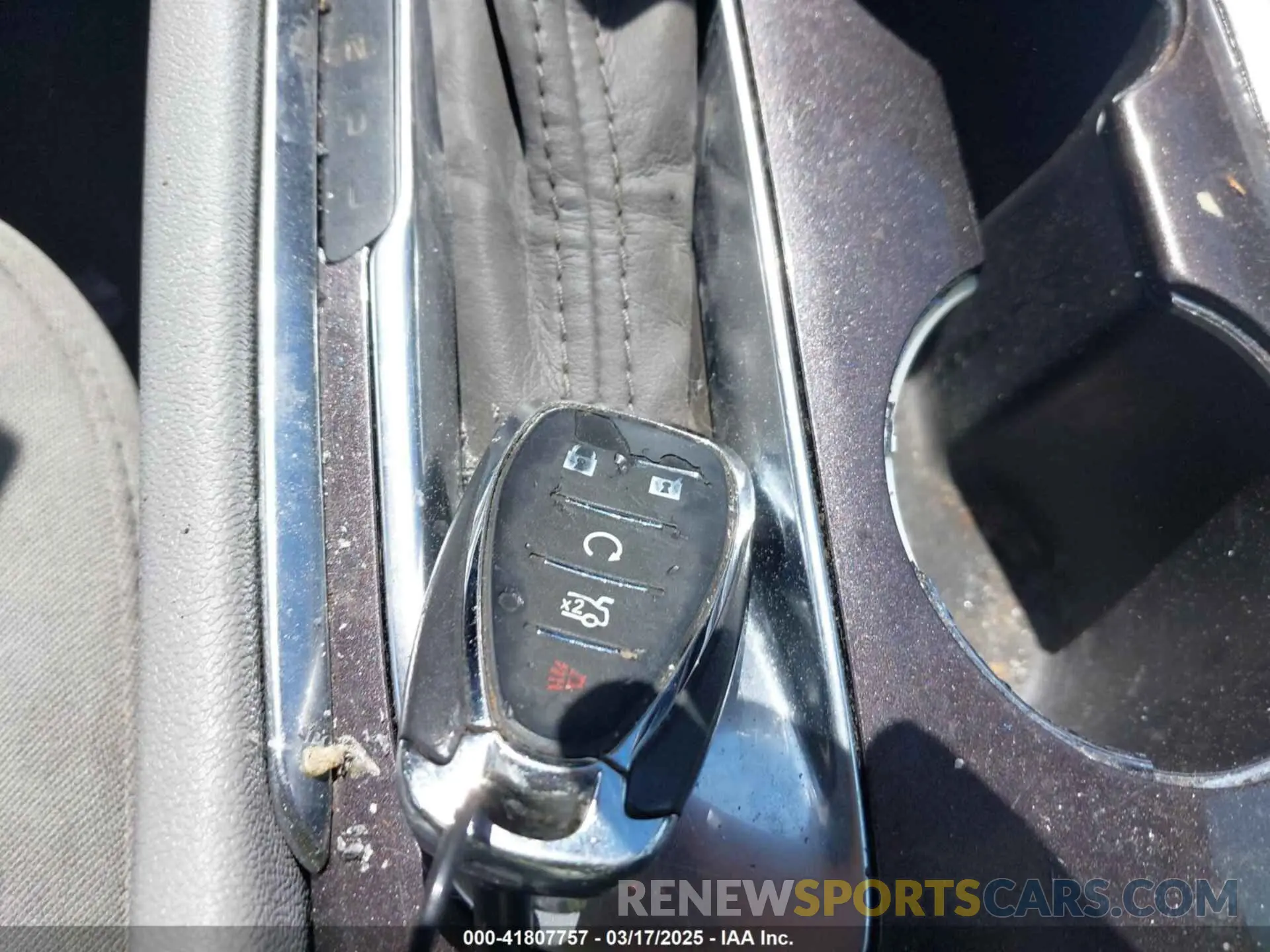 11 Photograph of a damaged car 1G1ZD5ST2LF073932 CHEVROLET MALIBU 2020