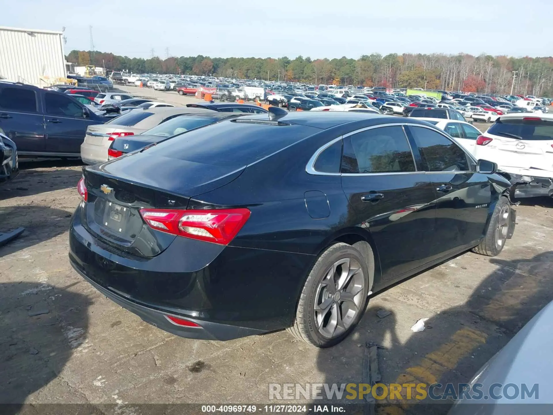 4 Photograph of a damaged car 1G1ZD5ST2LF102779 CHEVROLET MALIBU 2020