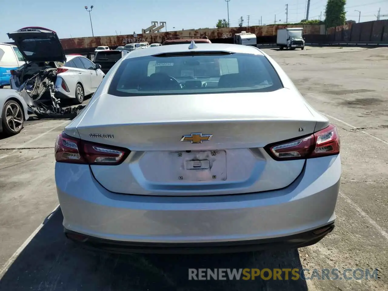 6 Photograph of a damaged car 1G1ZD5ST2LF114317 CHEVROLET MALIBU 2020