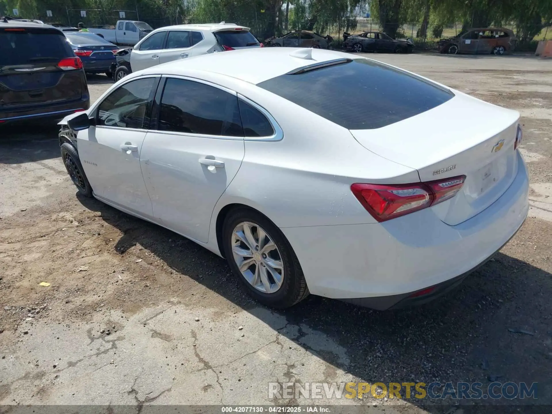 3 Photograph of a damaged car 1G1ZD5ST3LF025372 CHEVROLET MALIBU 2020