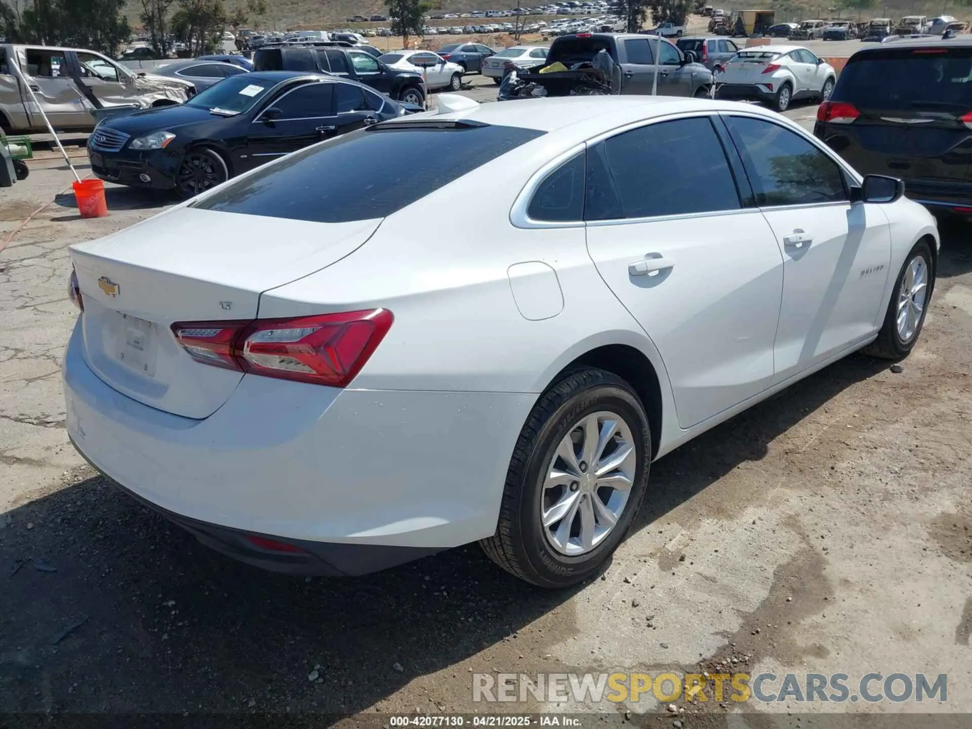 4 Photograph of a damaged car 1G1ZD5ST3LF025372 CHEVROLET MALIBU 2020