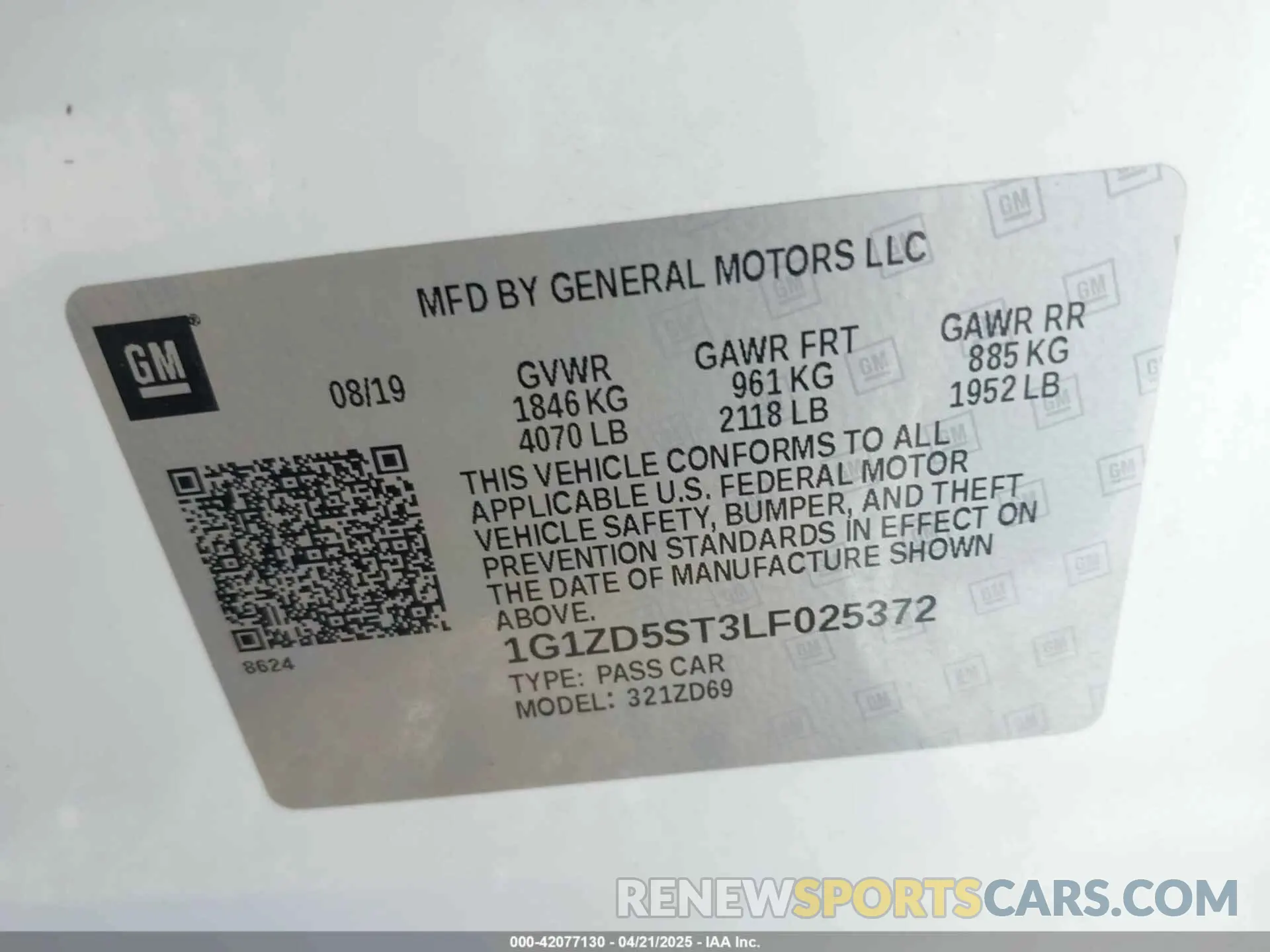 9 Photograph of a damaged car 1G1ZD5ST3LF025372 CHEVROLET MALIBU 2020