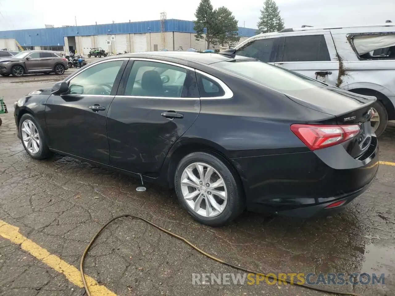 2 Фотография поврежденного автомобиля 1G1ZD5ST3LF038848 CHEVROLET MALIBU 2020
