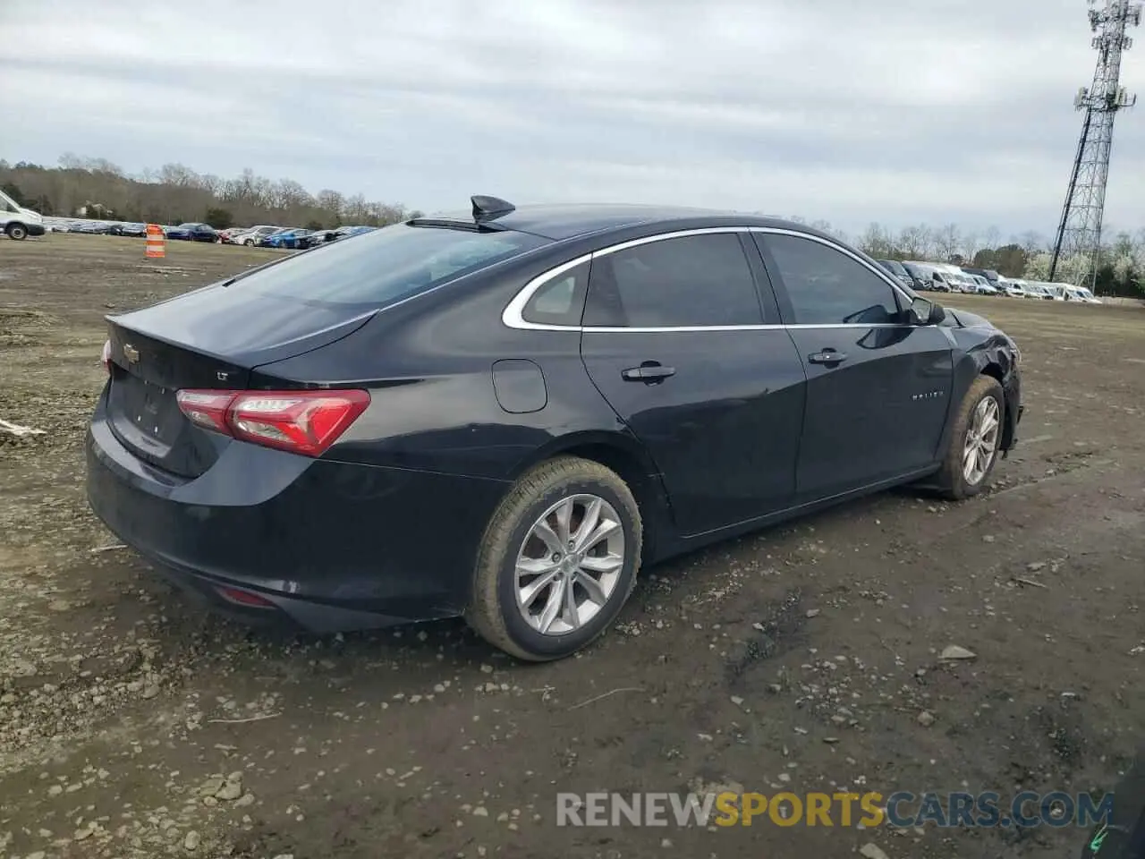 3 Фотография поврежденного автомобиля 1G1ZD5ST3LF062437 CHEVROLET MALIBU 2020