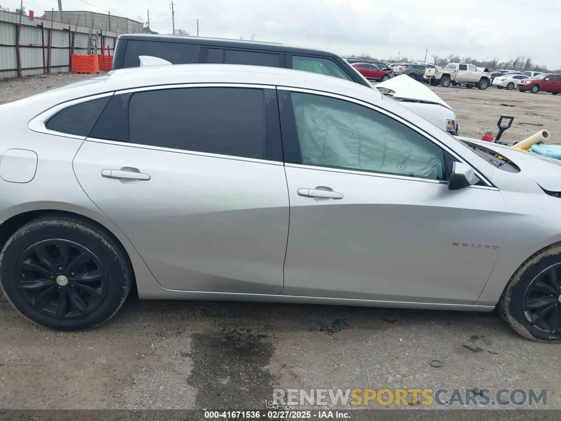 14 Photograph of a damaged car 1G1ZD5ST3LF074765 CHEVROLET MALIBU 2020