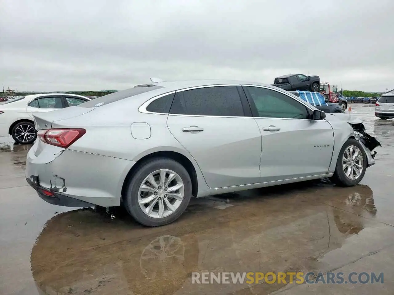3 Фотография поврежденного автомобиля 1G1ZD5ST3LF094384 CHEVROLET MALIBU 2020