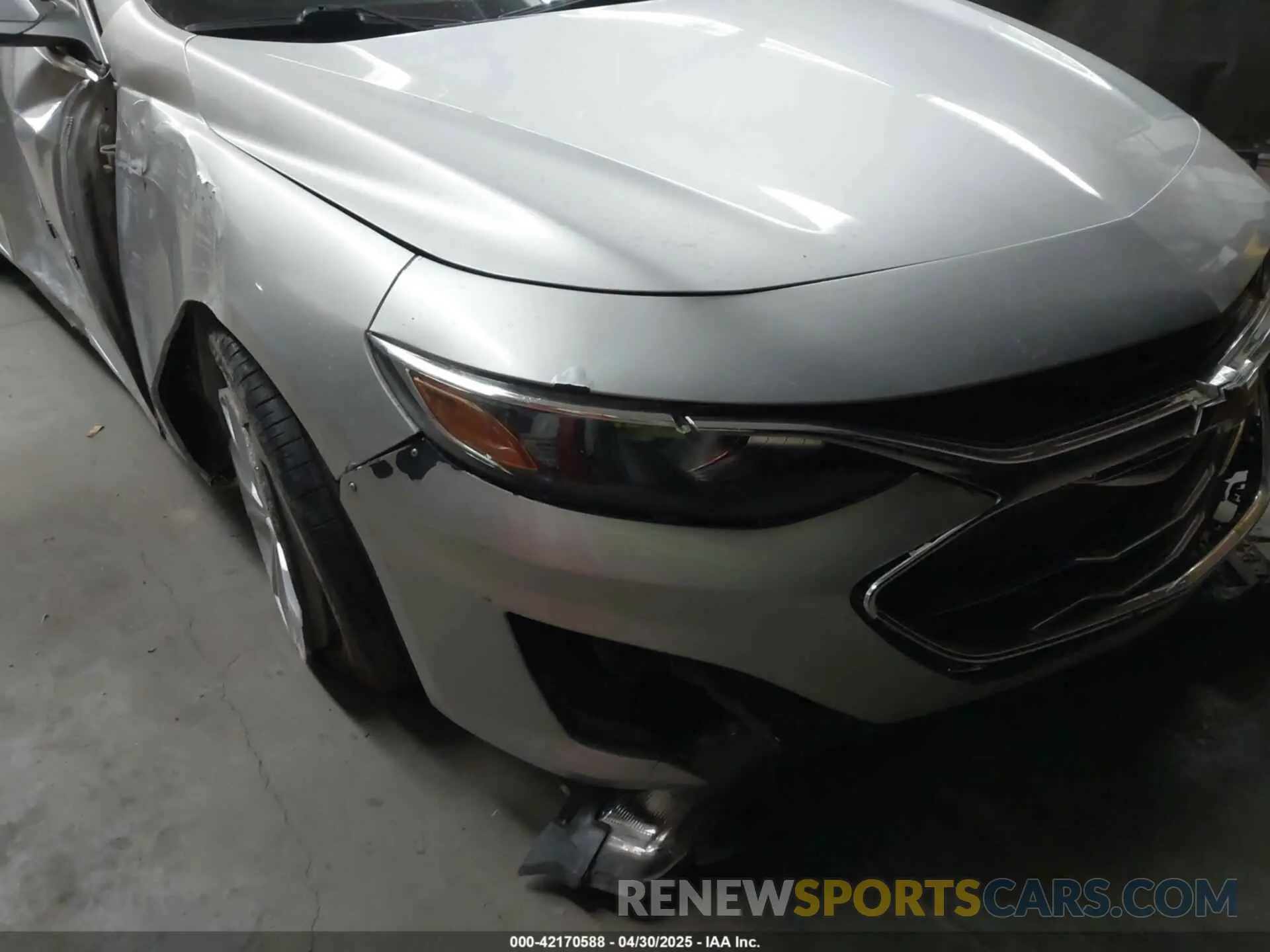 6 Photograph of a damaged car 1G1ZD5ST3LF103066 CHEVROLET MALIBU 2020