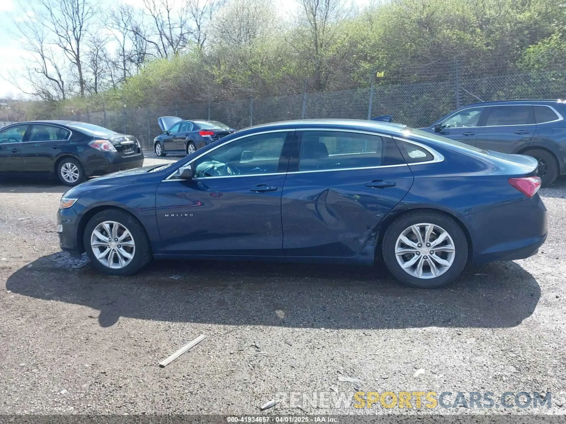 15 Photograph of a damaged car 1G1ZD5ST3LF107246 CHEVROLET MALIBU 2020