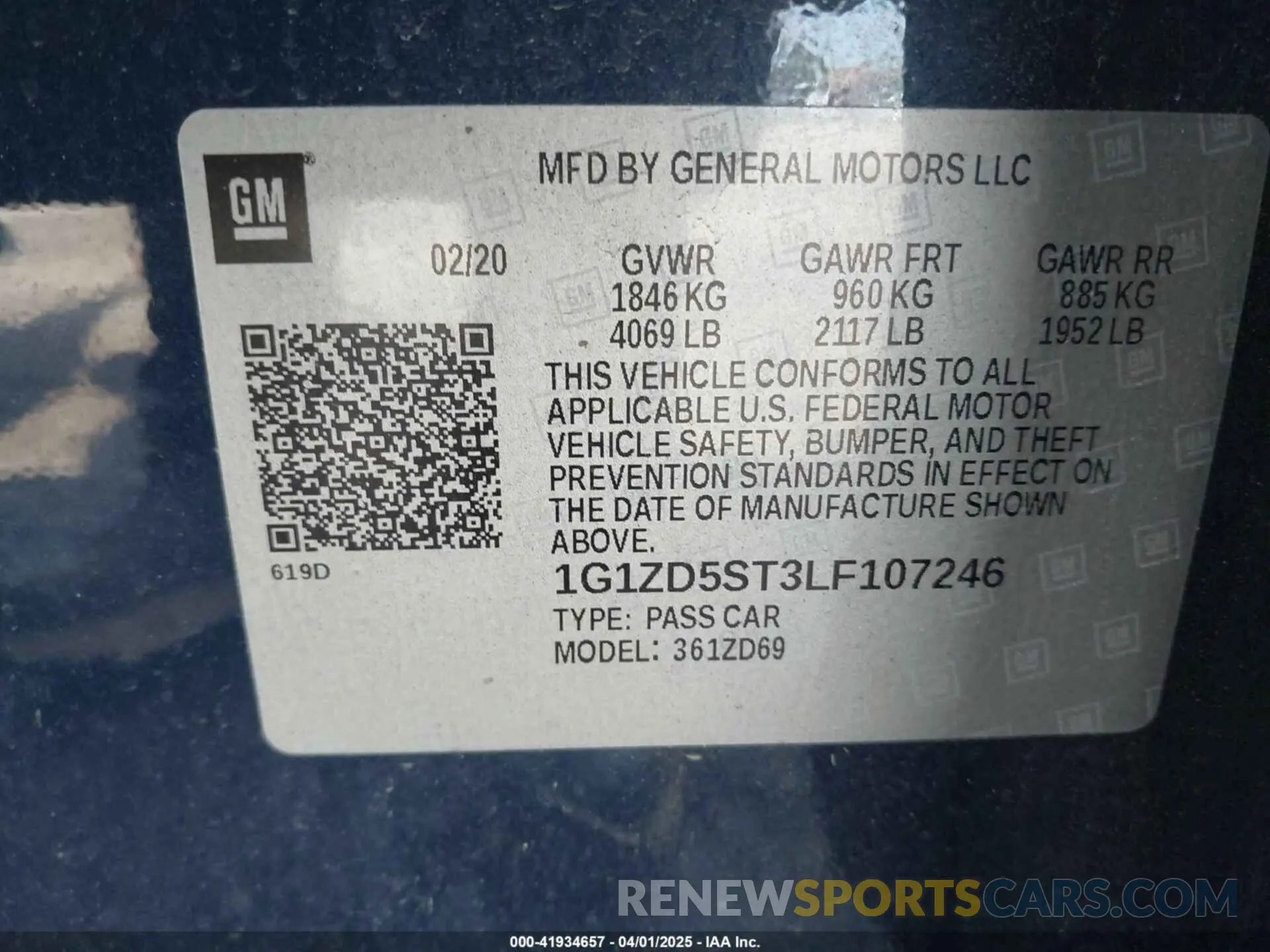 9 Photograph of a damaged car 1G1ZD5ST3LF107246 CHEVROLET MALIBU 2020