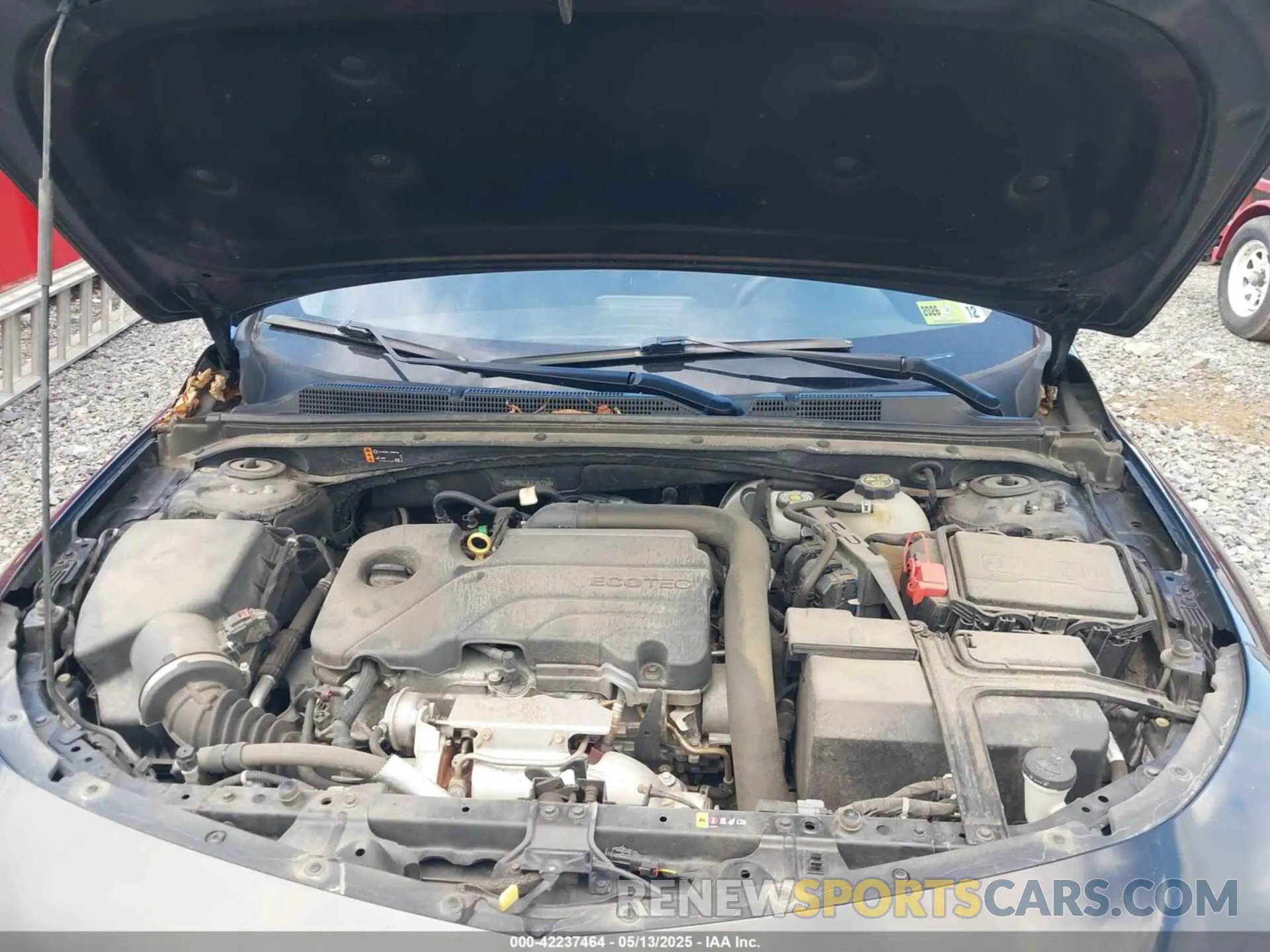 10 Photograph of a damaged car 1G1ZD5ST3LF157760 CHEVROLET MALIBU 2020