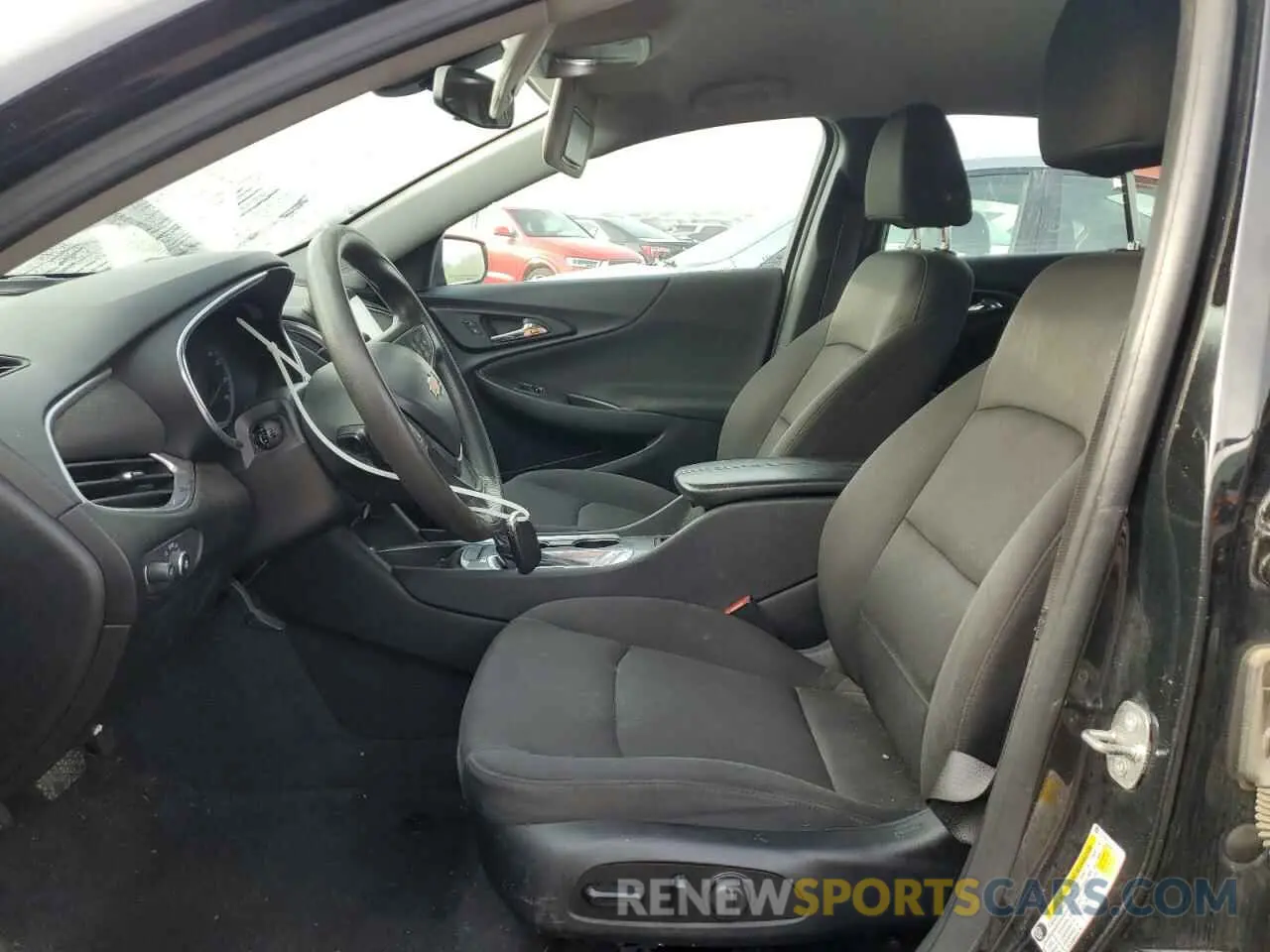 7 Photograph of a damaged car 1G1ZD5ST4LF062608 CHEVROLET MALIBU 2020
