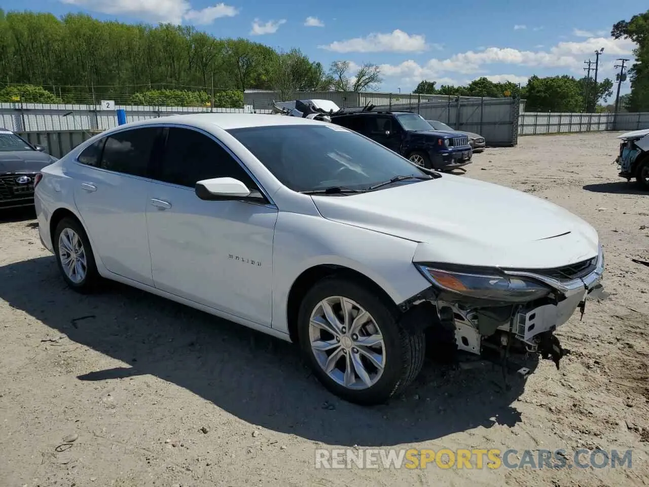 4 Photograph of a damaged car 1G1ZD5ST4LF075889 CHEVROLET MALIBU 2020
