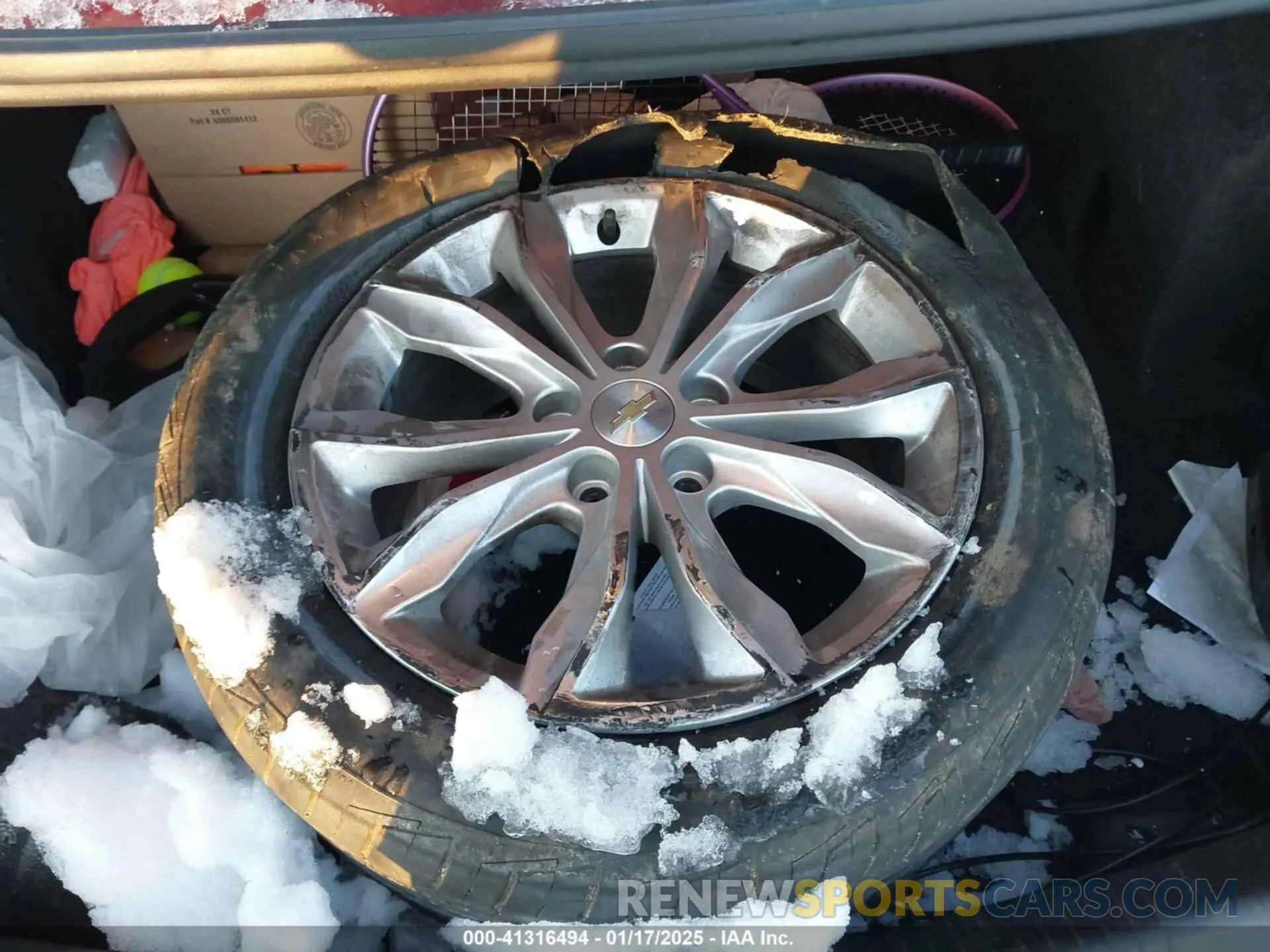 12 Photograph of a damaged car 1G1ZD5ST4LF077173 CHEVROLET MALIBU 2020
