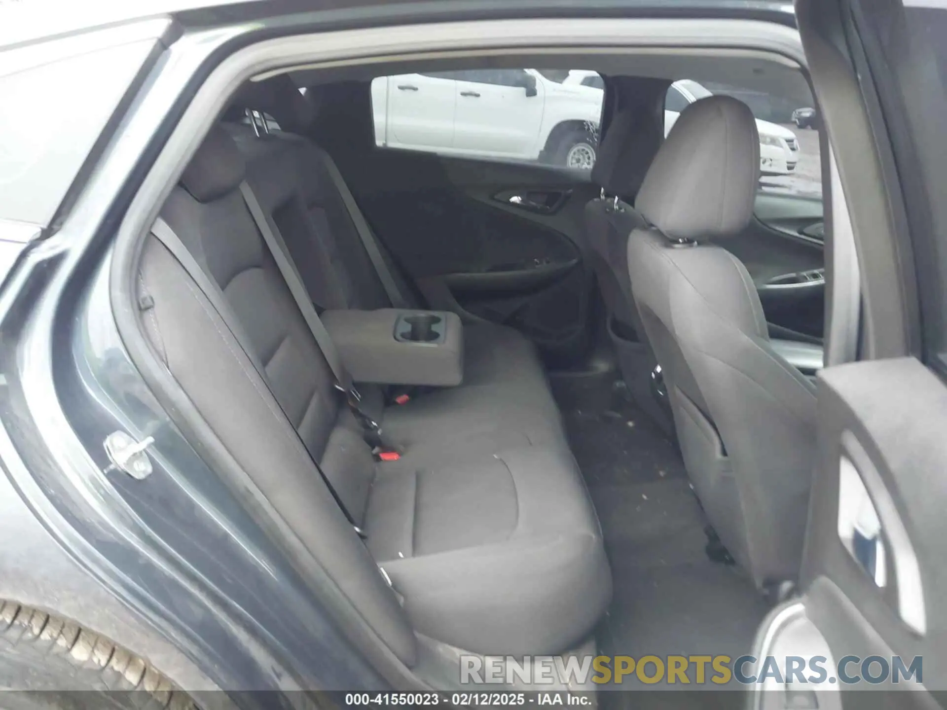 8 Photograph of a damaged car 1G1ZD5ST4LF091476 CHEVROLET MALIBU 2020