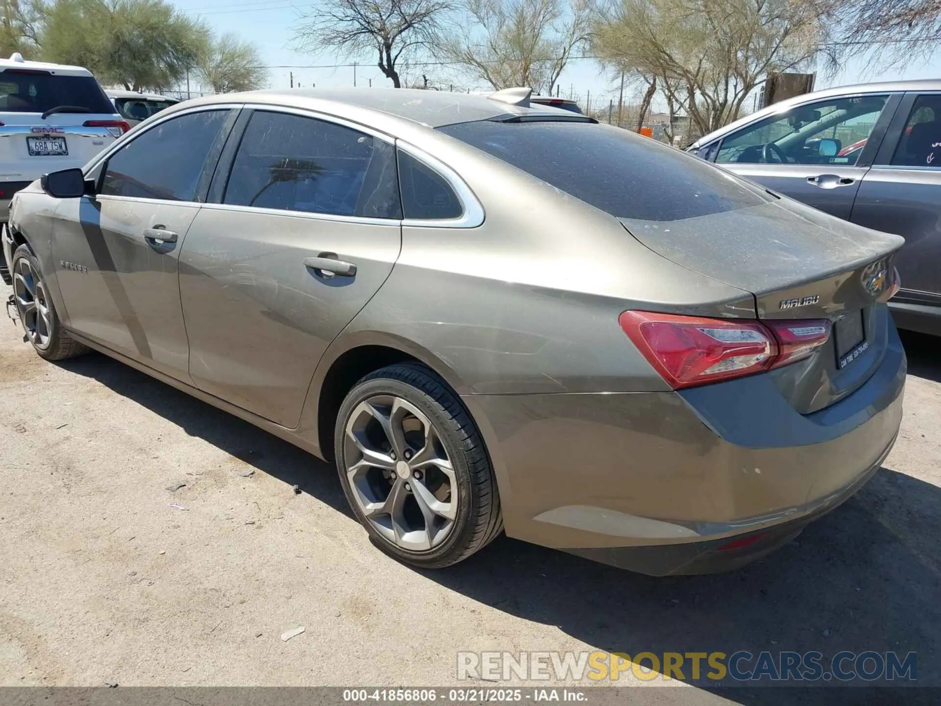 3 Photograph of a damaged car 1G1ZD5ST4LF104789 CHEVROLET MALIBU 2020