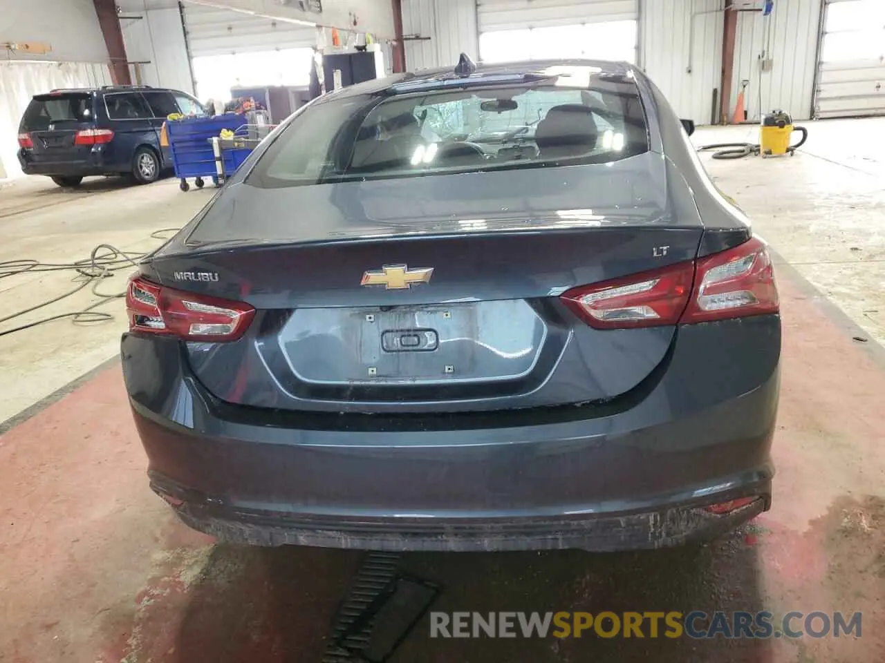 6 Photograph of a damaged car 1G1ZD5ST4LF111502 CHEVROLET MALIBU 2020