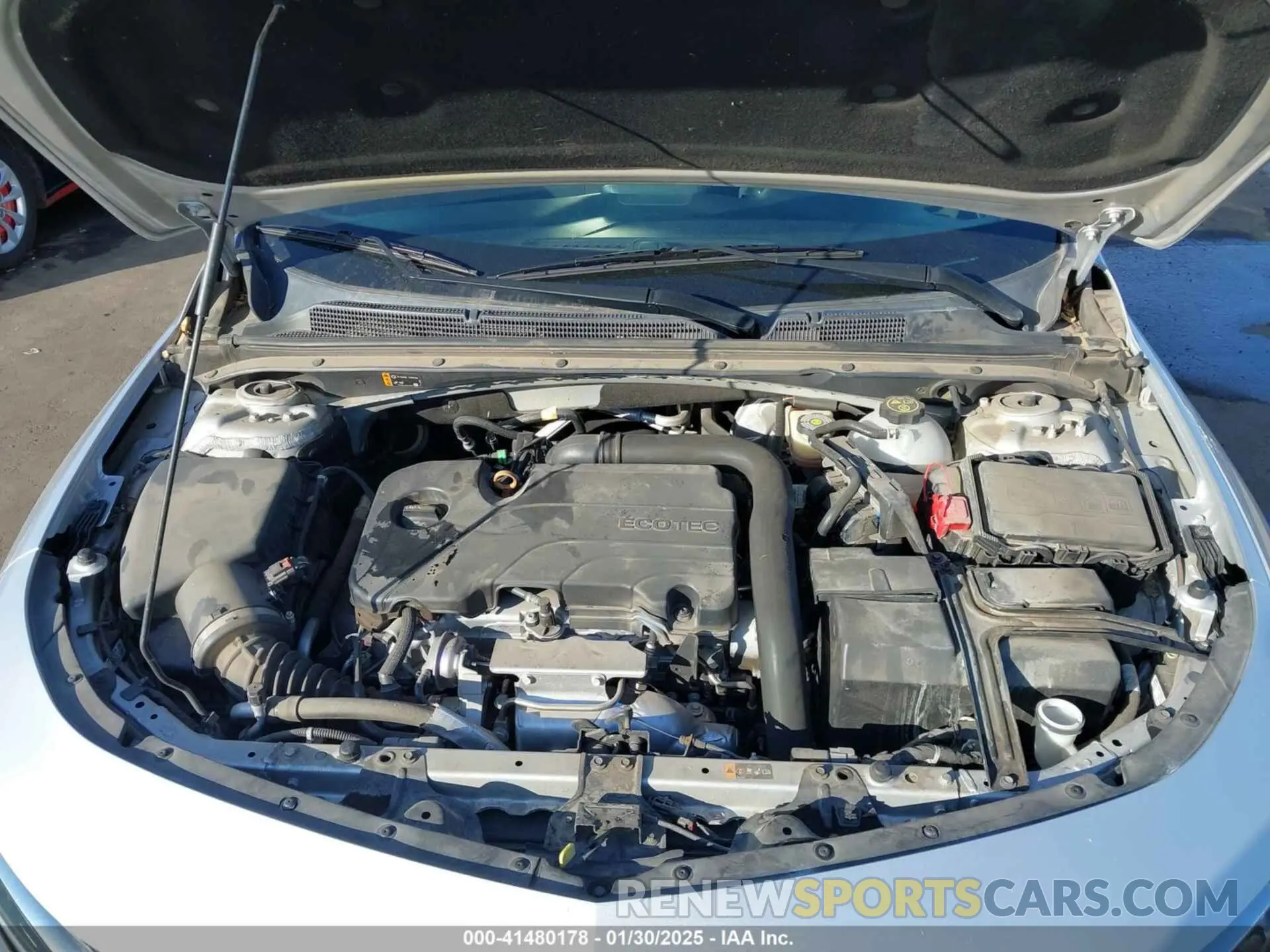 10 Photograph of a damaged car 1G1ZD5ST5LF004779 CHEVROLET MALIBU 2020