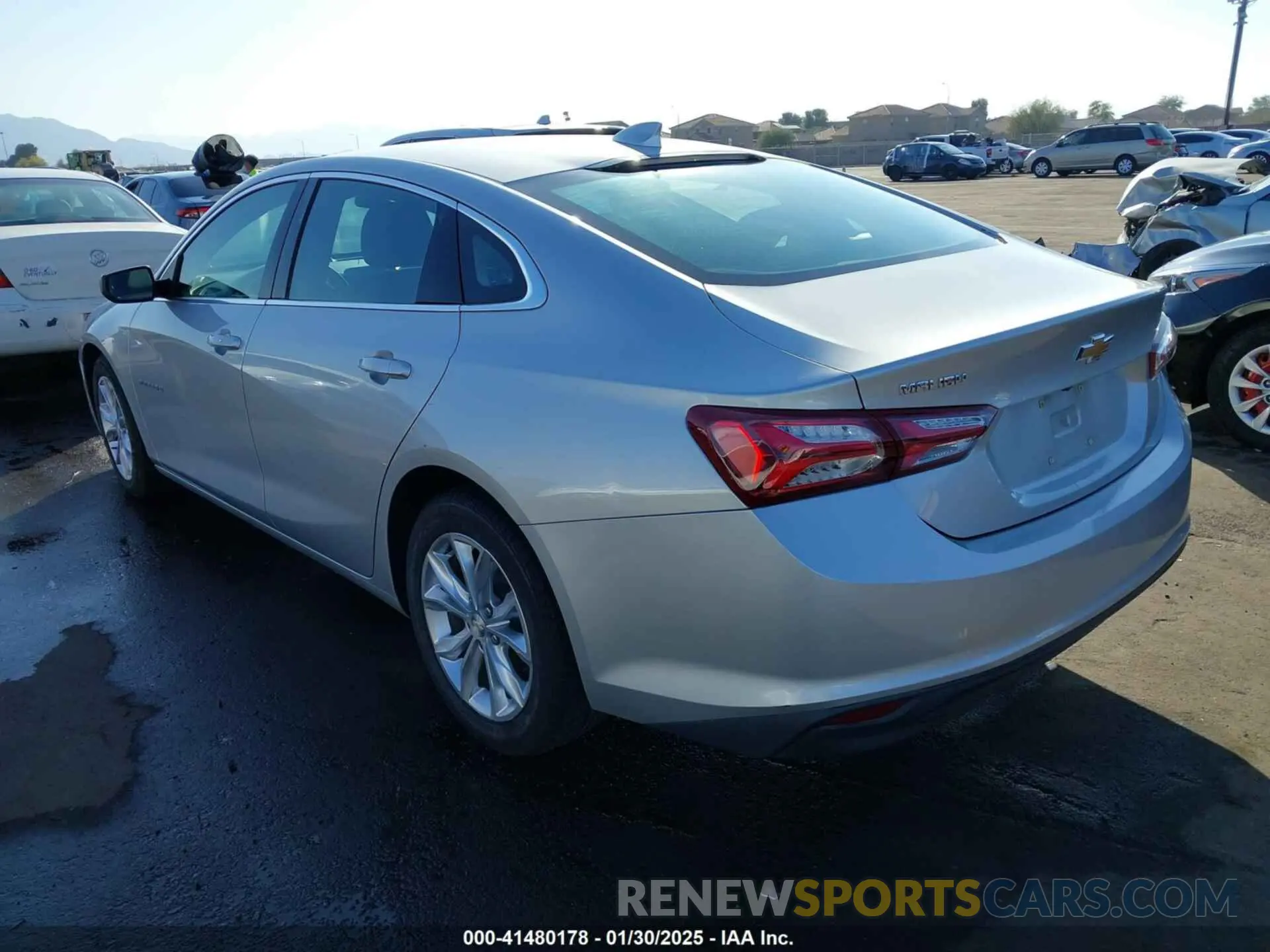 3 Photograph of a damaged car 1G1ZD5ST5LF004779 CHEVROLET MALIBU 2020