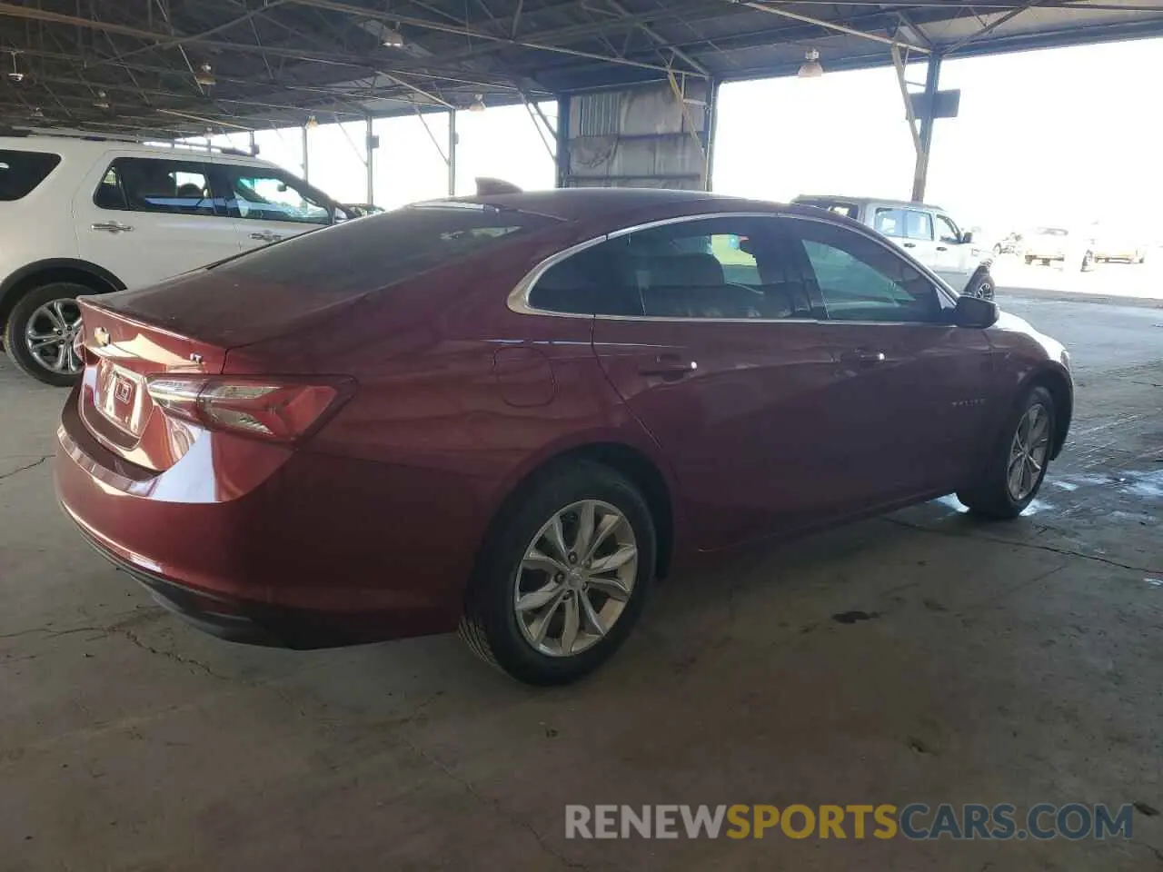 3 Photograph of a damaged car 1G1ZD5ST5LF079384 CHEVROLET MALIBU 2020