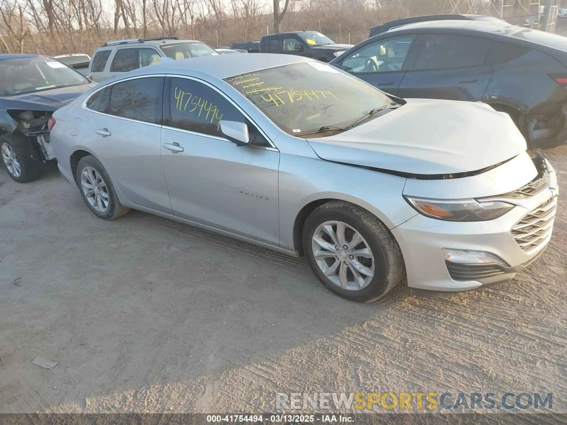 1 Photograph of a damaged car 1G1ZD5ST5LF108317 CHEVROLET MALIBU 2020