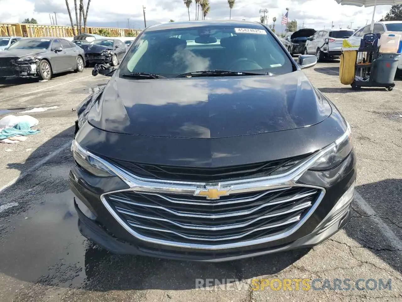 5 Фотография поврежденного автомобиля 1G1ZD5ST6LF031408 CHEVROLET MALIBU 2020