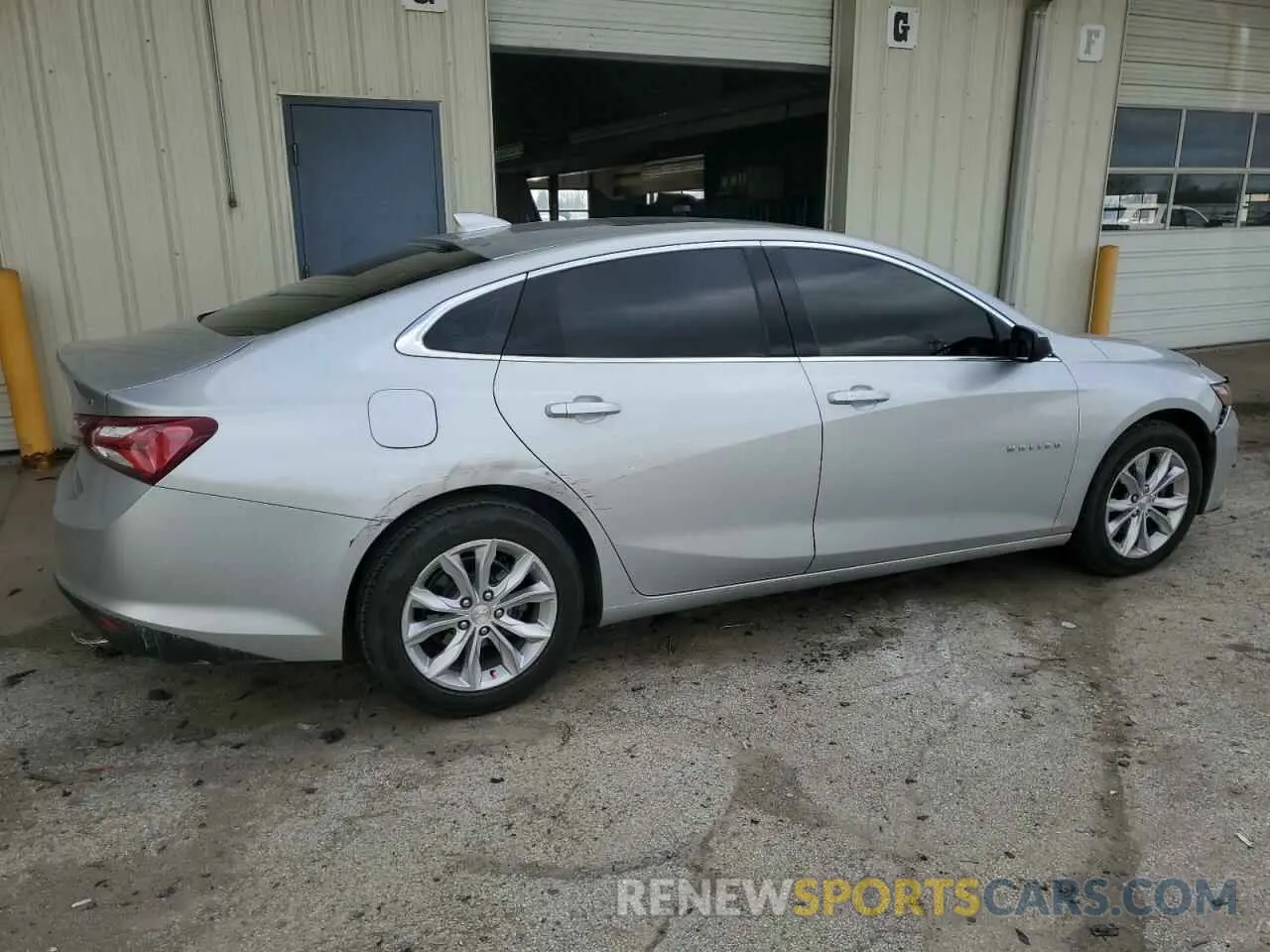3 Photograph of a damaged car 1G1ZD5ST6LF044479 CHEVROLET MALIBU 2020