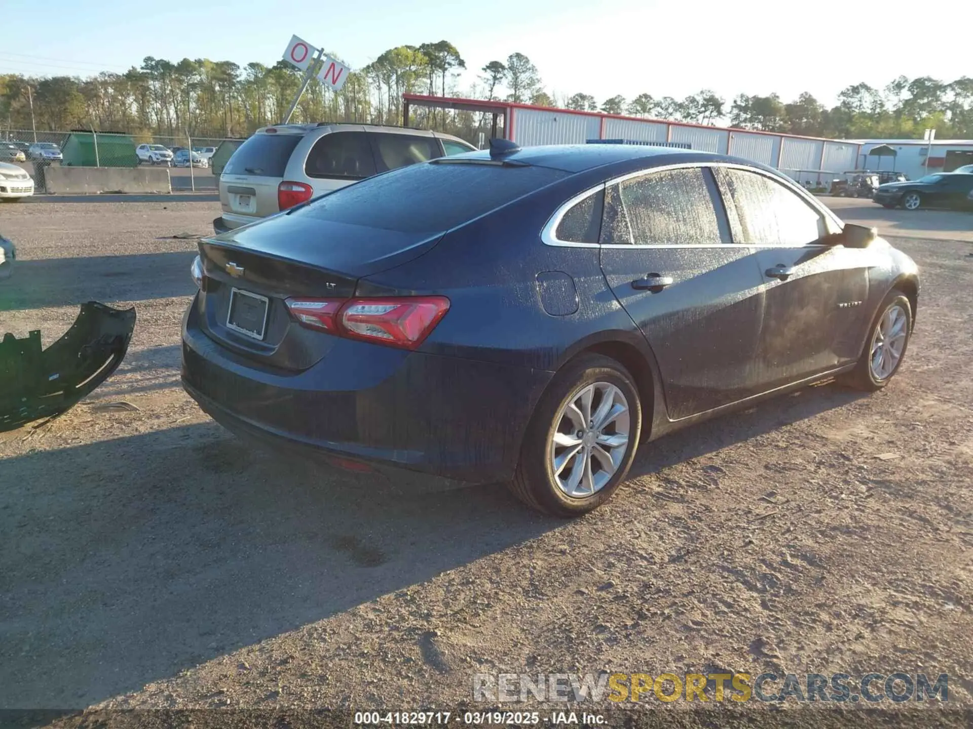 4 Фотография поврежденного автомобиля 1G1ZD5ST6LF092709 CHEVROLET MALIBU 2020