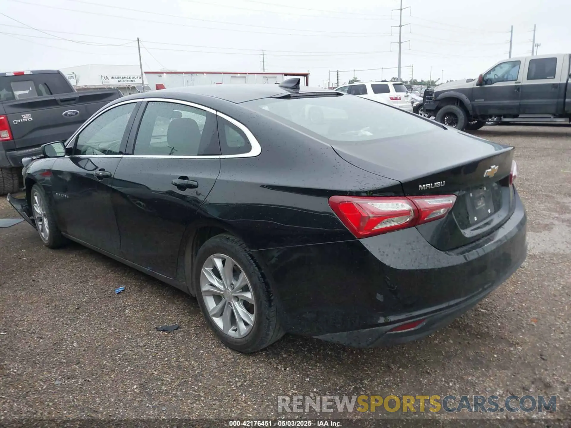 3 Photograph of a damaged car 1G1ZD5ST7LF025469 CHEVROLET MALIBU 2020