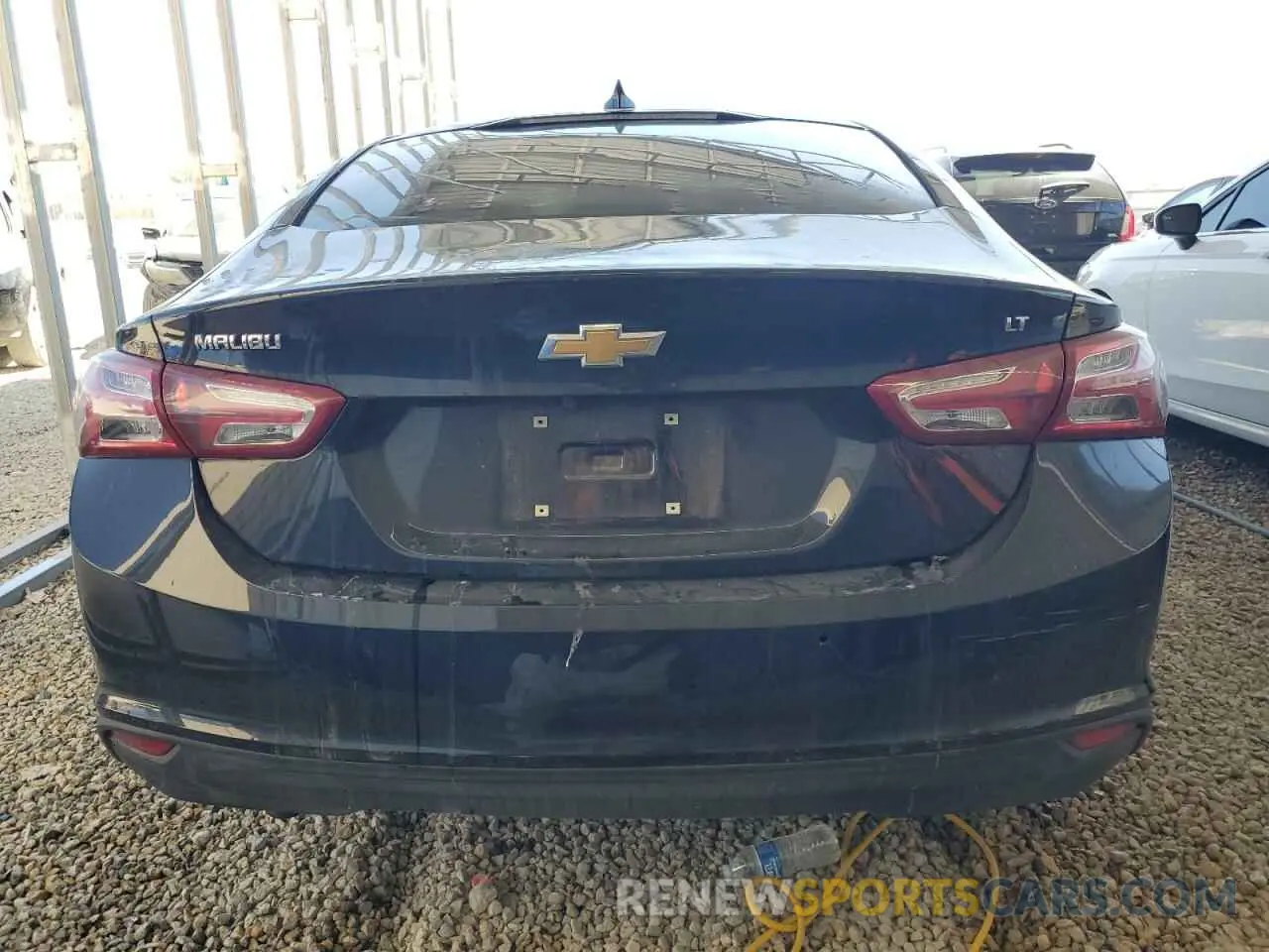 6 Photograph of a damaged car 1G1ZD5ST7LF072582 CHEVROLET MALIBU 2020