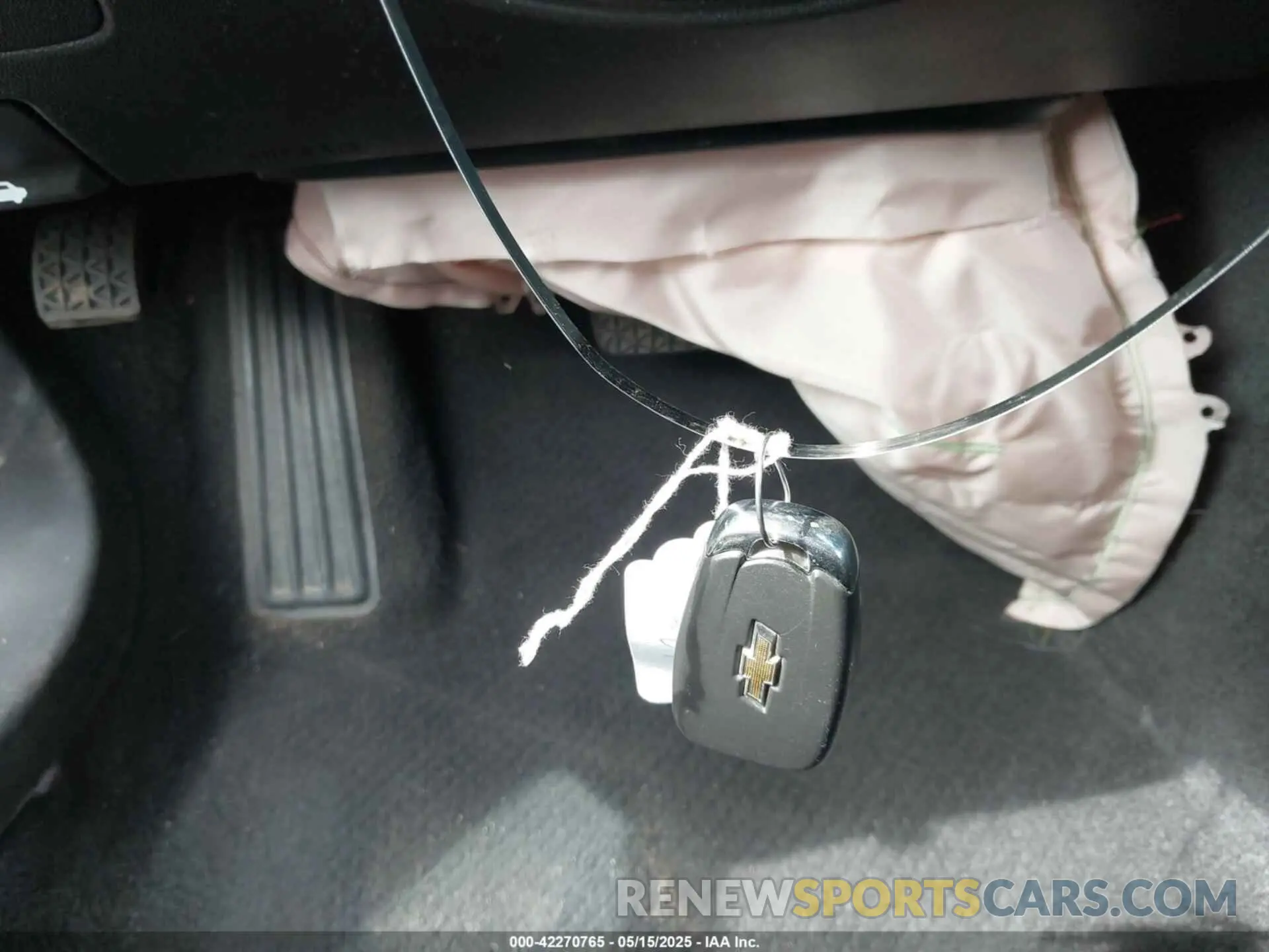 11 Photograph of a damaged car 1G1ZD5ST7LF154909 CHEVROLET MALIBU 2020