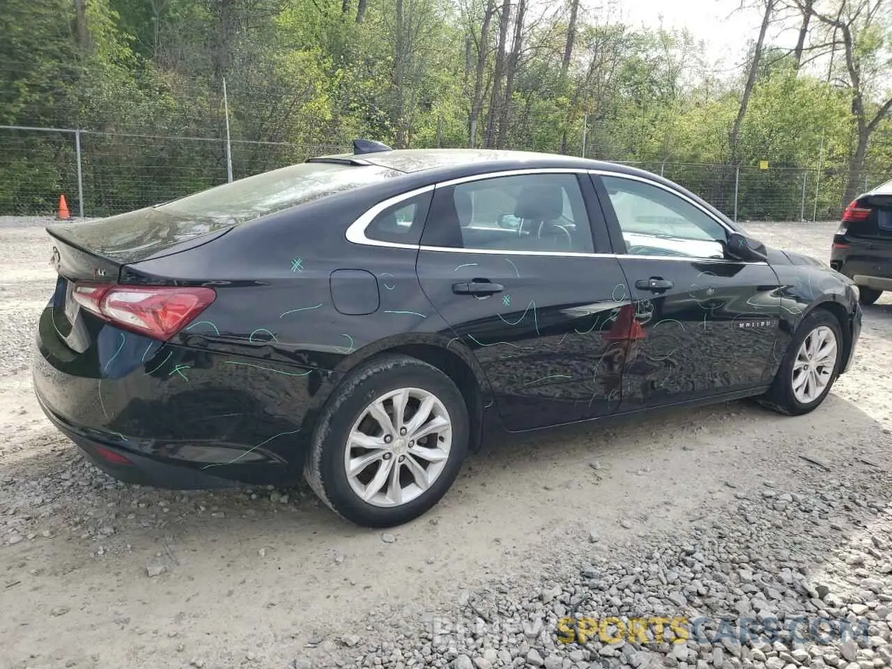 3 Фотография поврежденного автомобиля 1G1ZD5ST8LF084966 CHEVROLET MALIBU 2020