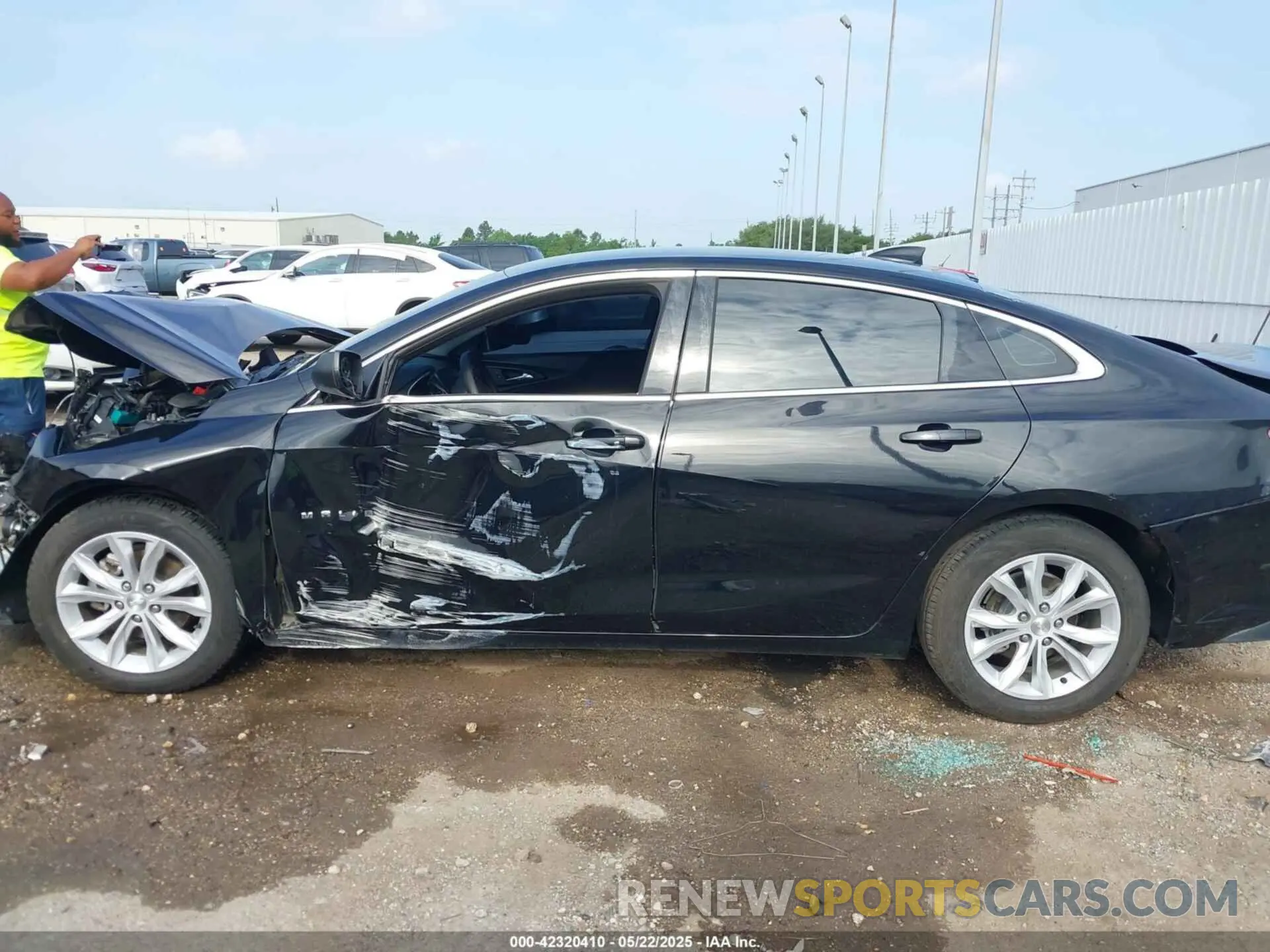 14 Photograph of a damaged car 1G1ZD5ST8LF091139 CHEVROLET MALIBU 2020