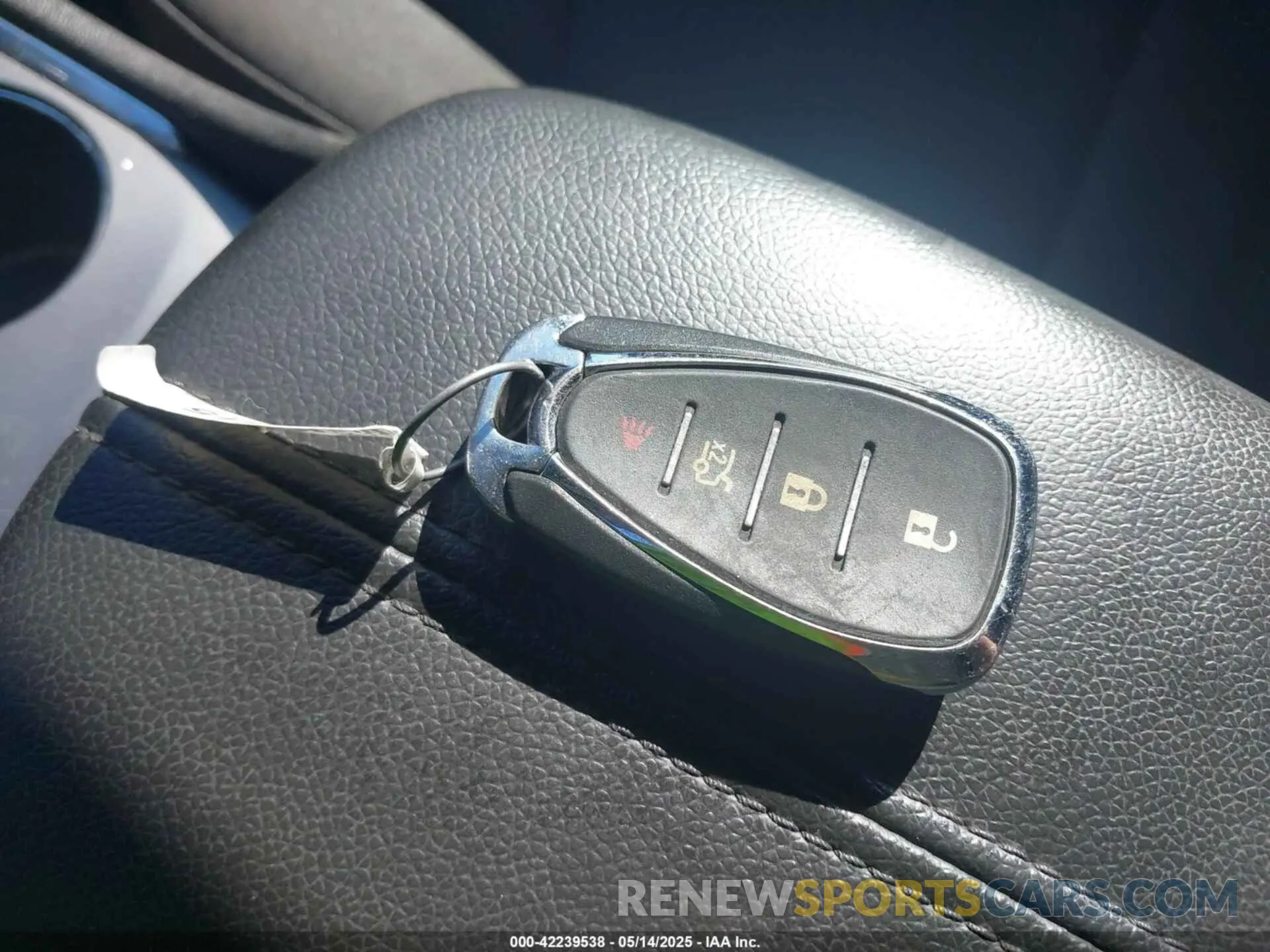 11 Фотография поврежденного автомобиля 1G1ZD5ST8LF106092 CHEVROLET MALIBU 2020