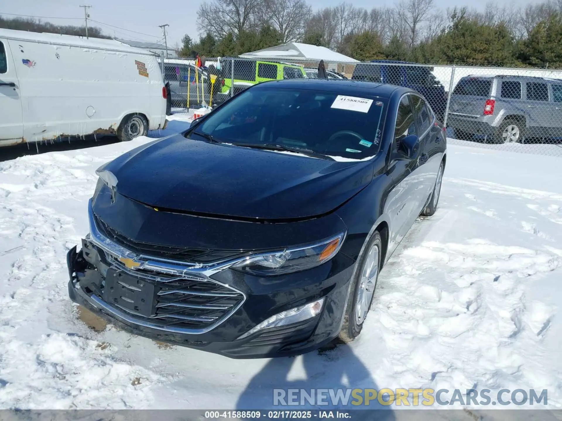 2 Фотография поврежденного автомобиля 1G1ZD5ST8LF111857 CHEVROLET MALIBU 2020