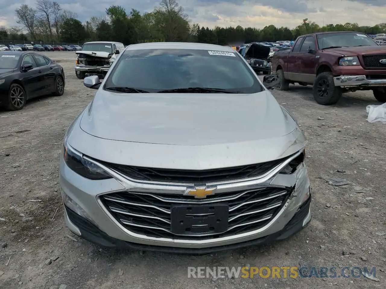 5 Фотография поврежденного автомобиля 1G1ZD5ST8LF120946 CHEVROLET MALIBU 2020