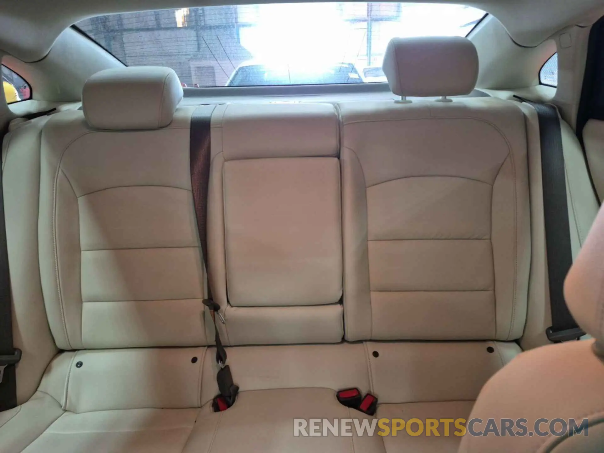 10 Фотография поврежденного автомобиля 1G1ZD5ST8LF146432 CHEVROLET MALIBU 2020