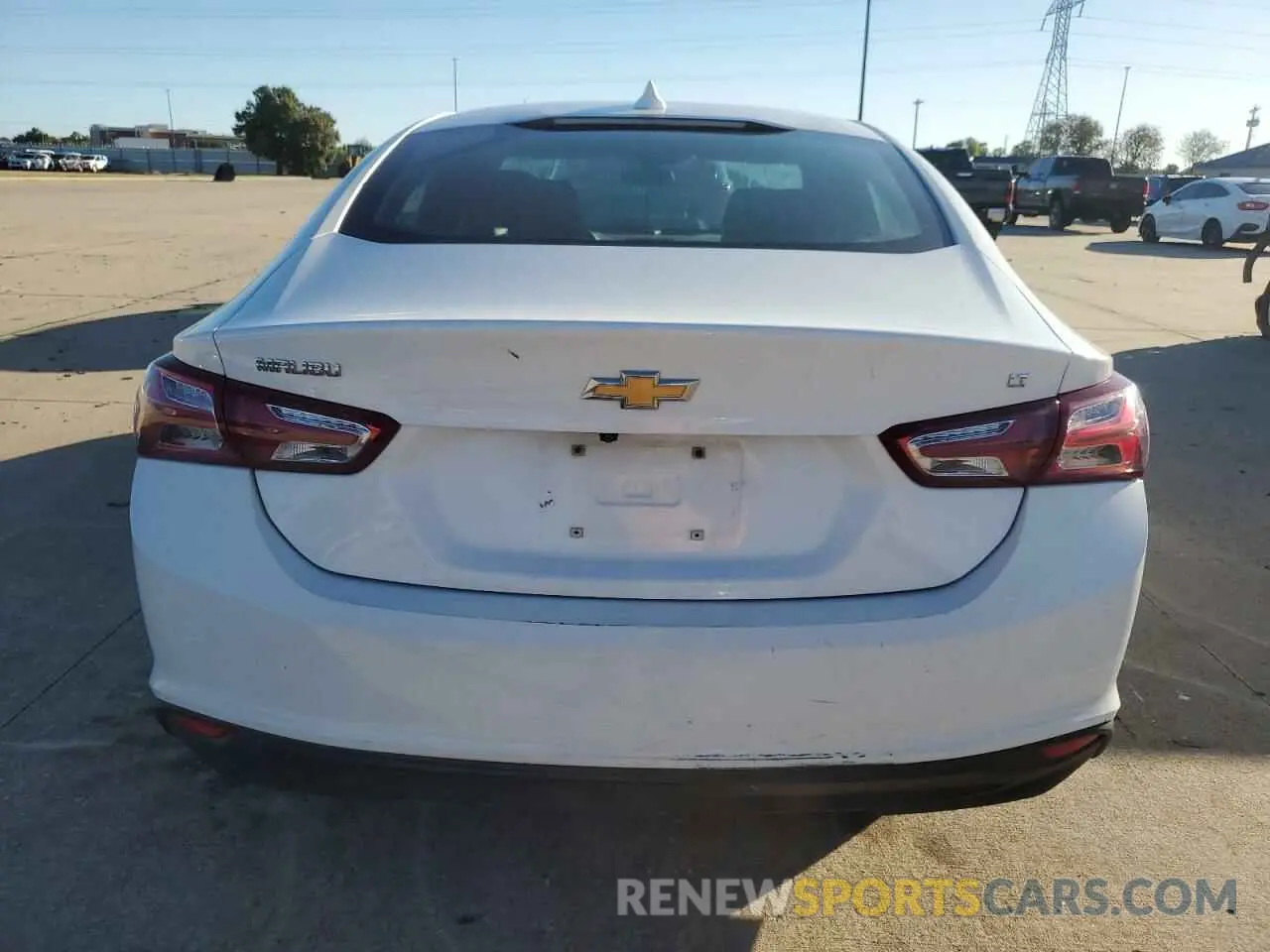 6 Photograph of a damaged car 1G1ZD5ST9LF006051 CHEVROLET MALIBU 2020