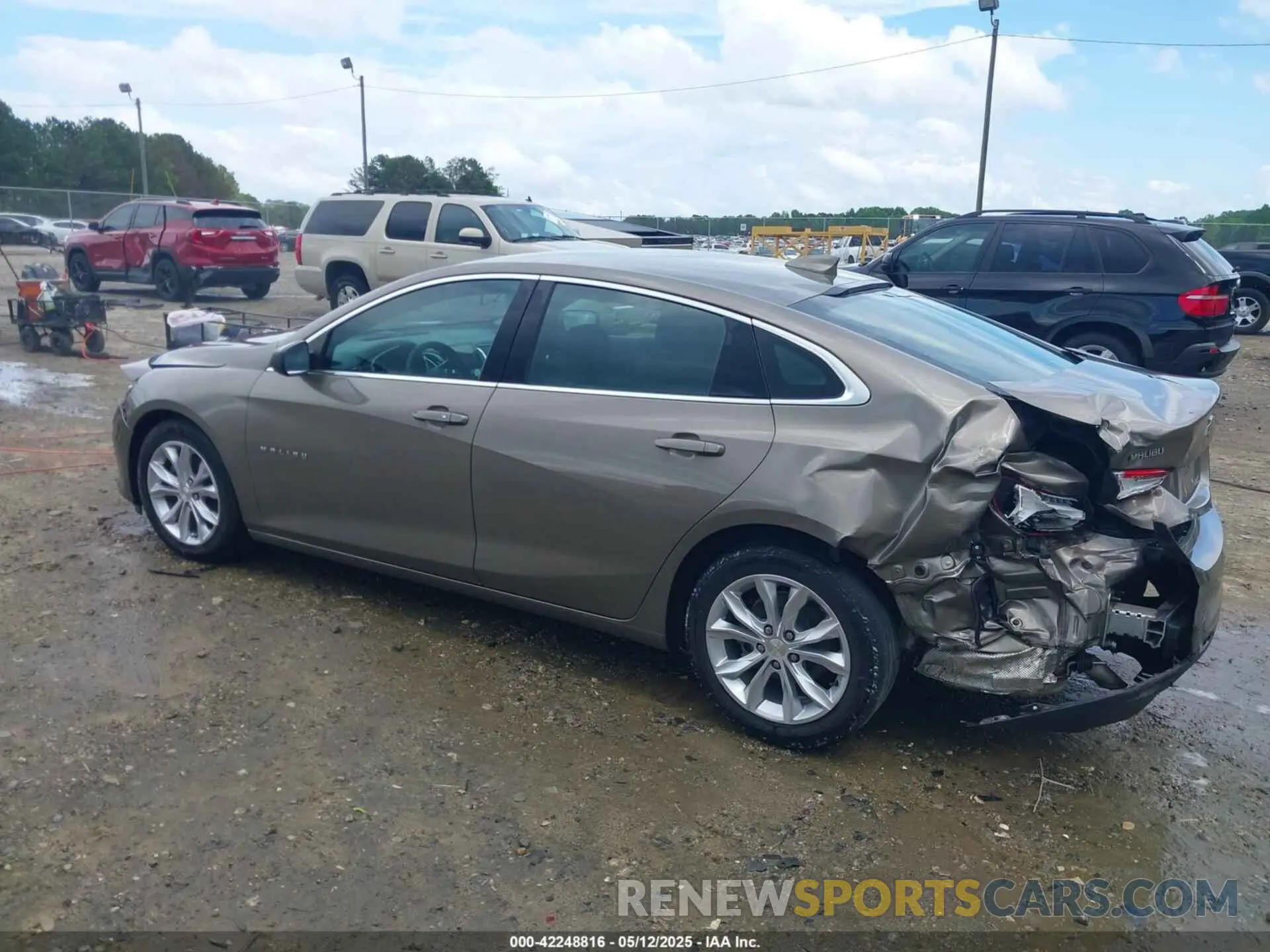 6 Photograph of a damaged car 1G1ZD5ST9LF031354 CHEVROLET MALIBU 2020
