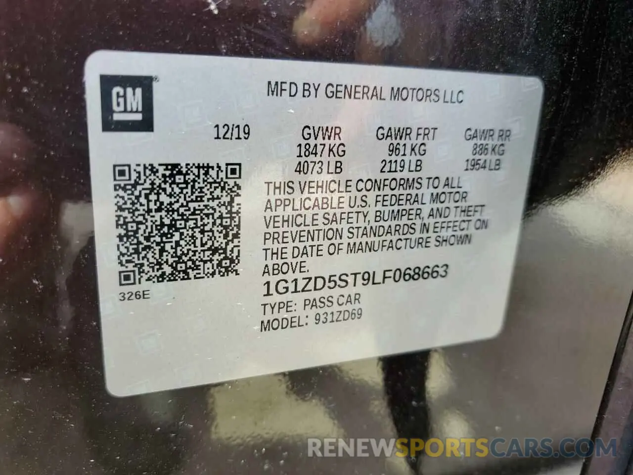12 Photograph of a damaged car 1G1ZD5ST9LF068663 CHEVROLET MALIBU 2020