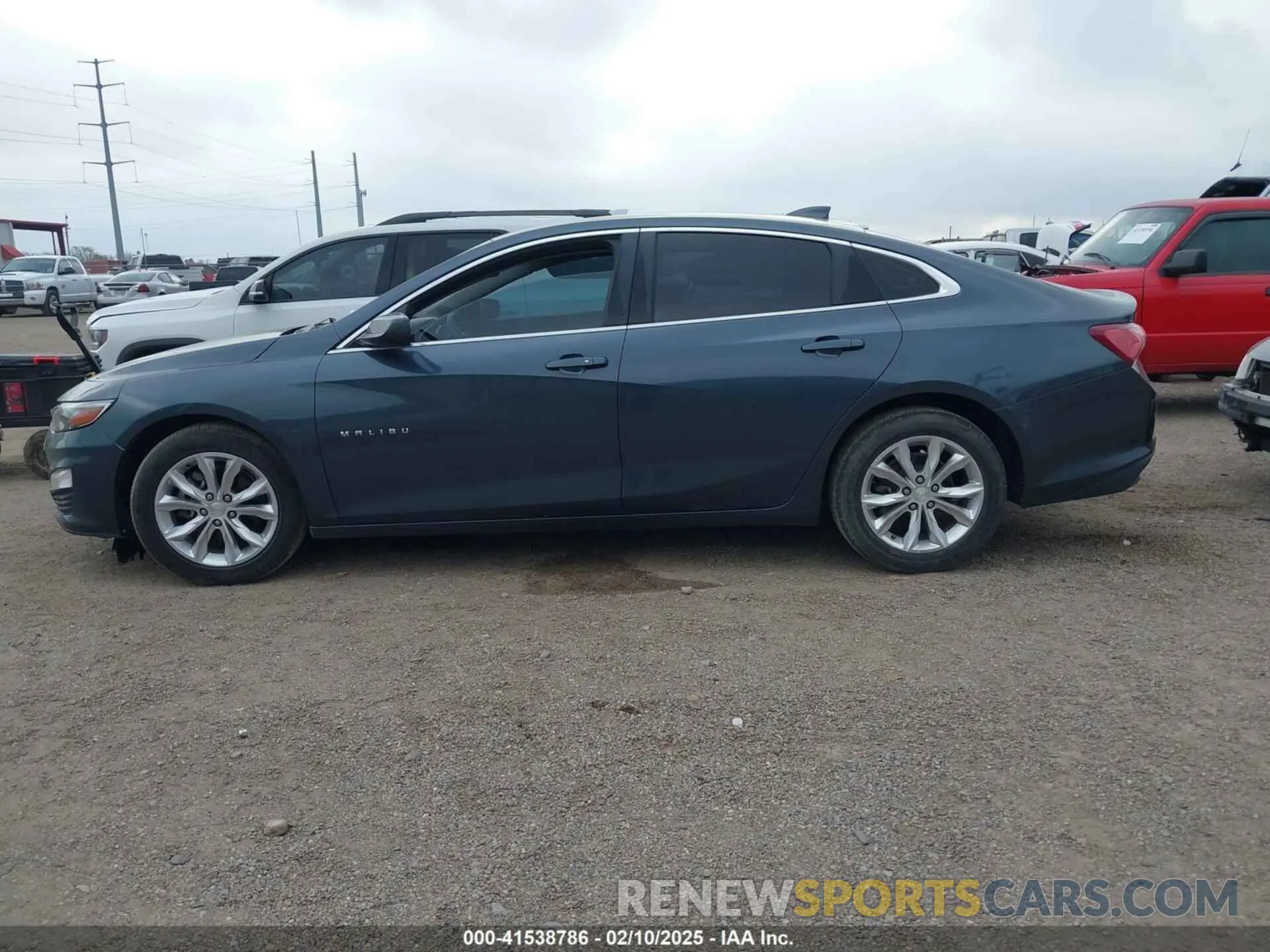 14 Photograph of a damaged car 1G1ZD5ST9LF075094 CHEVROLET MALIBU 2020