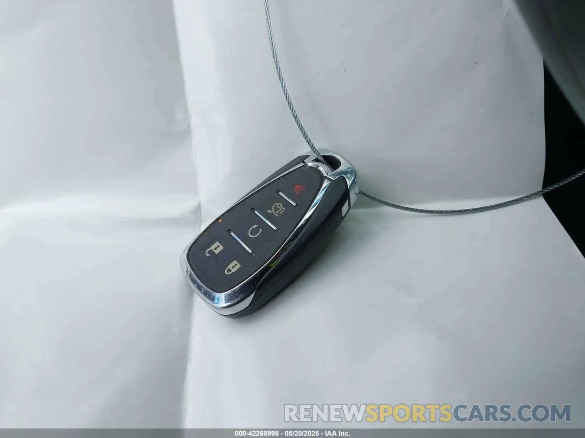 11 Фотография поврежденного автомобиля 1G1ZD5STXLF037941 CHEVROLET MALIBU 2020
