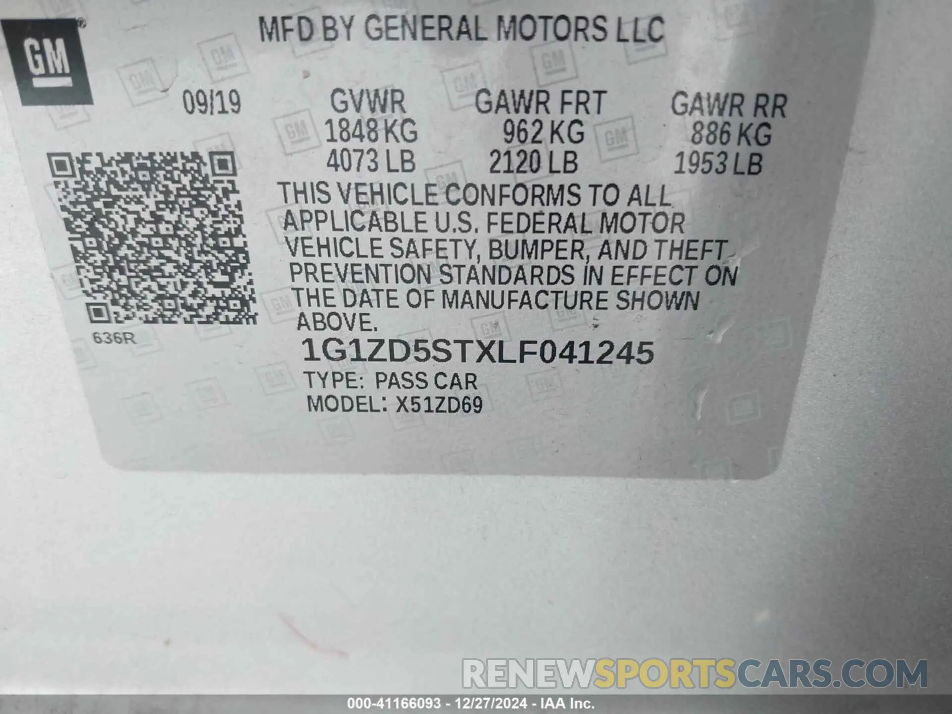 9 Photograph of a damaged car 1G1ZD5STXLF041245 CHEVROLET MALIBU 2020