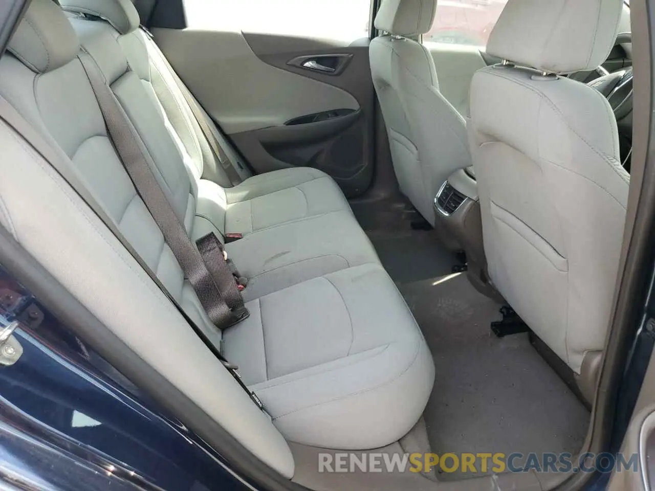 10 Photograph of a damaged car 1G1ZD5STXLF122746 CHEVROLET MALIBU 2020