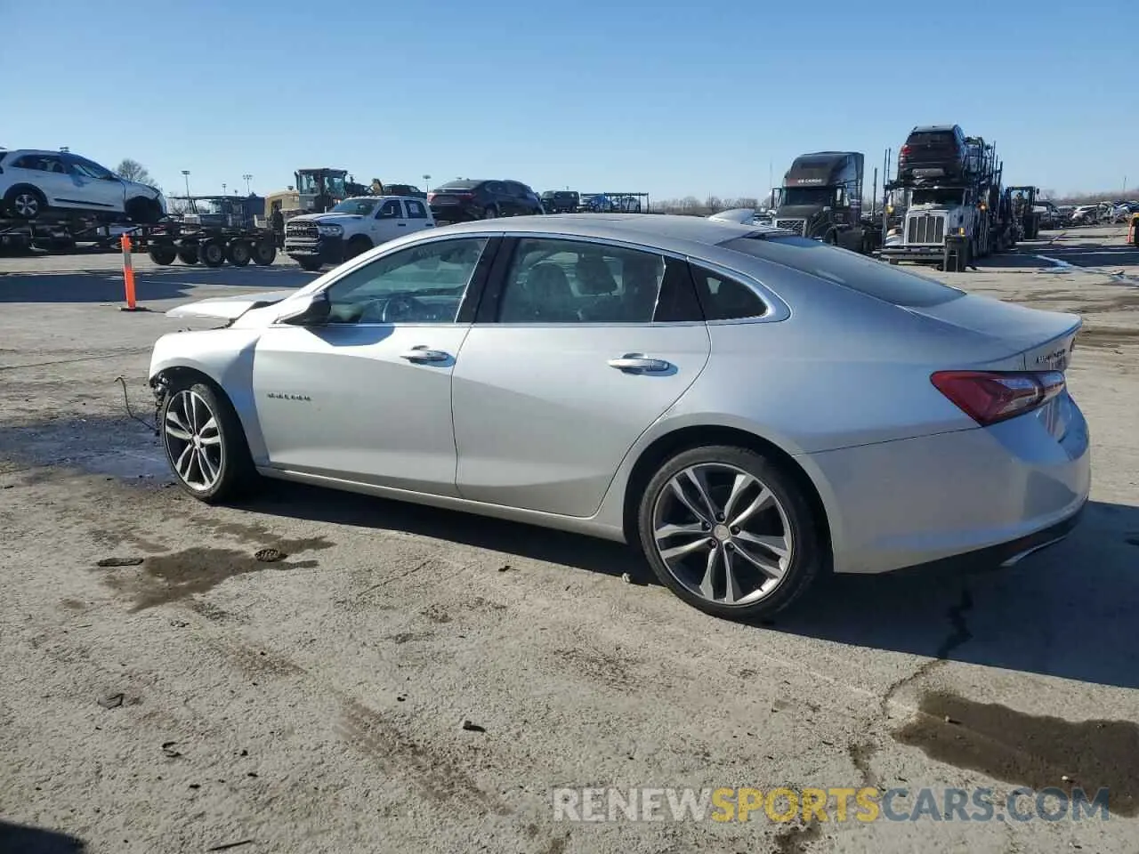2 Photograph of a damaged car 1G1ZE5SX3LF007583 CHEVROLET MALIBU 2020