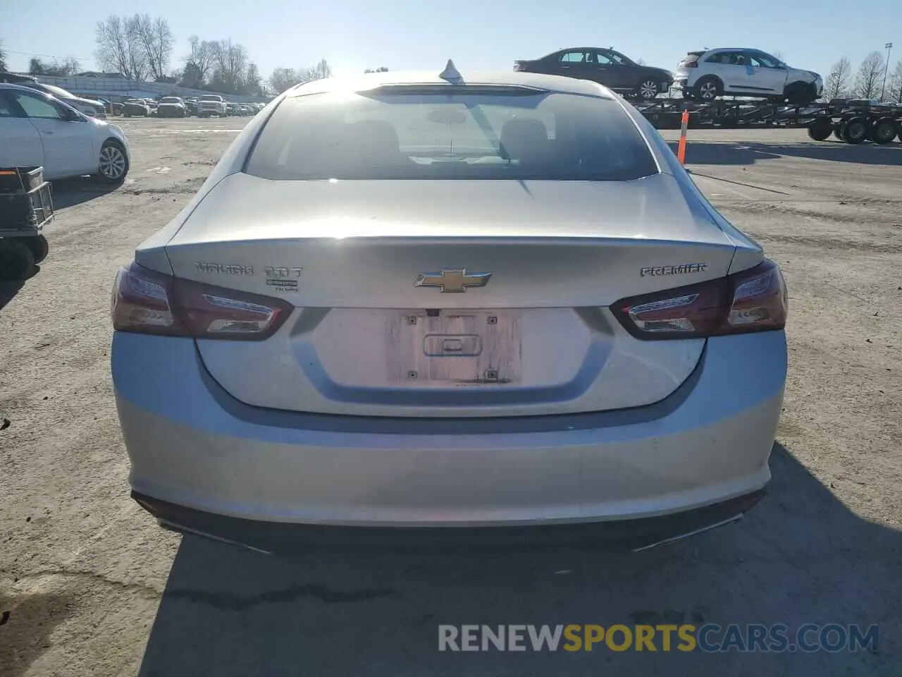 6 Photograph of a damaged car 1G1ZE5SX3LF007583 CHEVROLET MALIBU 2020