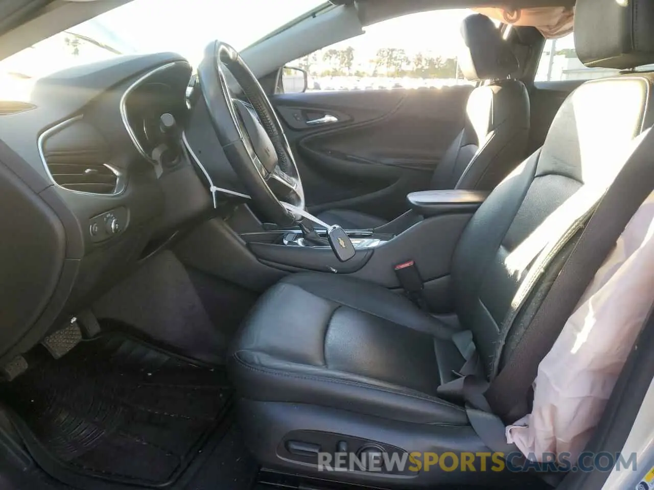 7 Фотография поврежденного автомобиля 1G1ZE5SX3LF050739 CHEVROLET MALIBU 2020