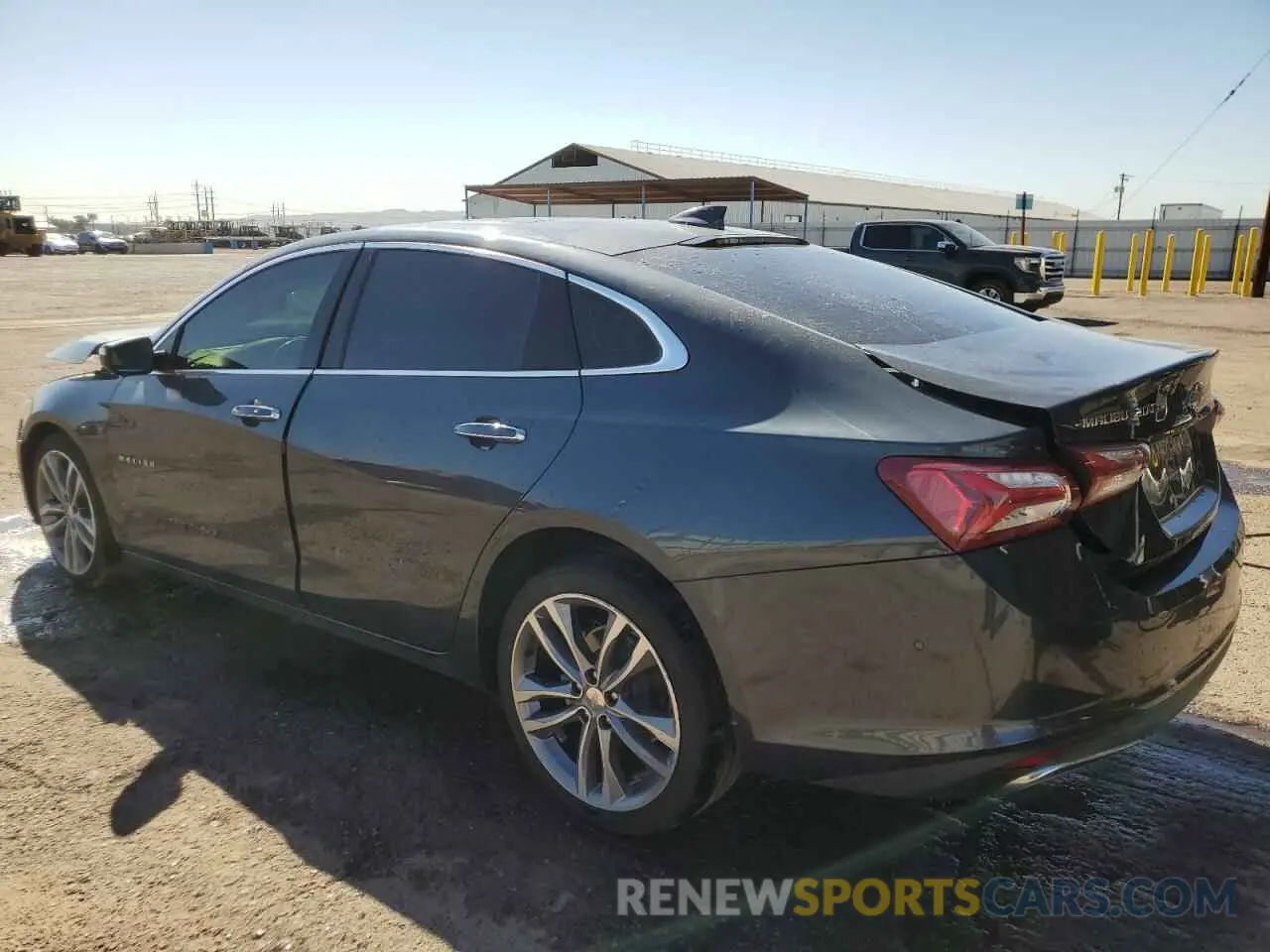 2 Photograph of a damaged car 1G1ZE5SX7LF152366 CHEVROLET MALIBU 2020